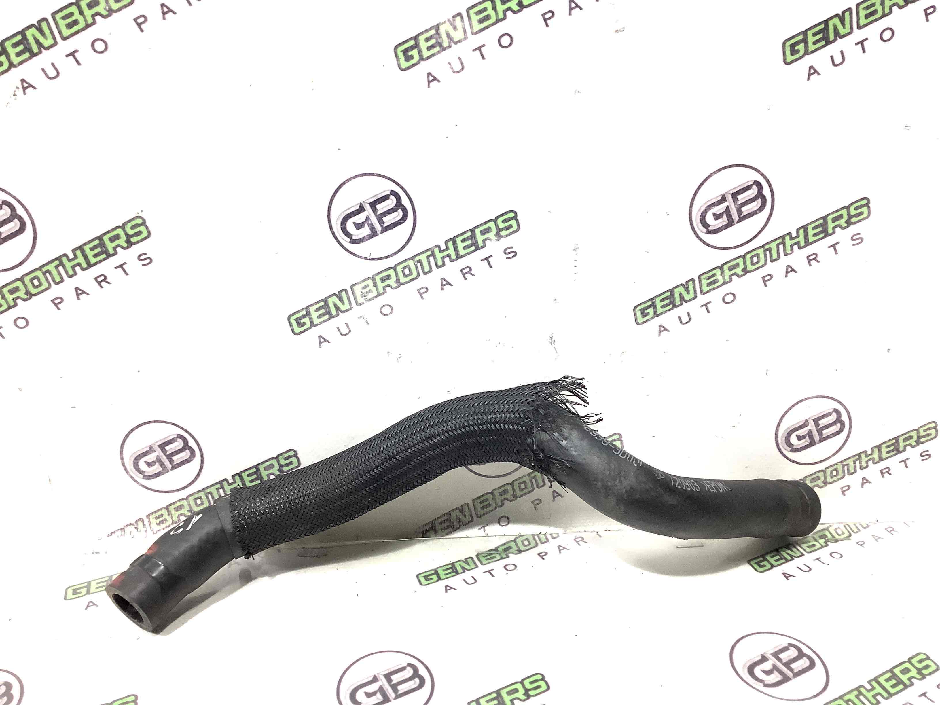 Патрубок трубопровід, шланг