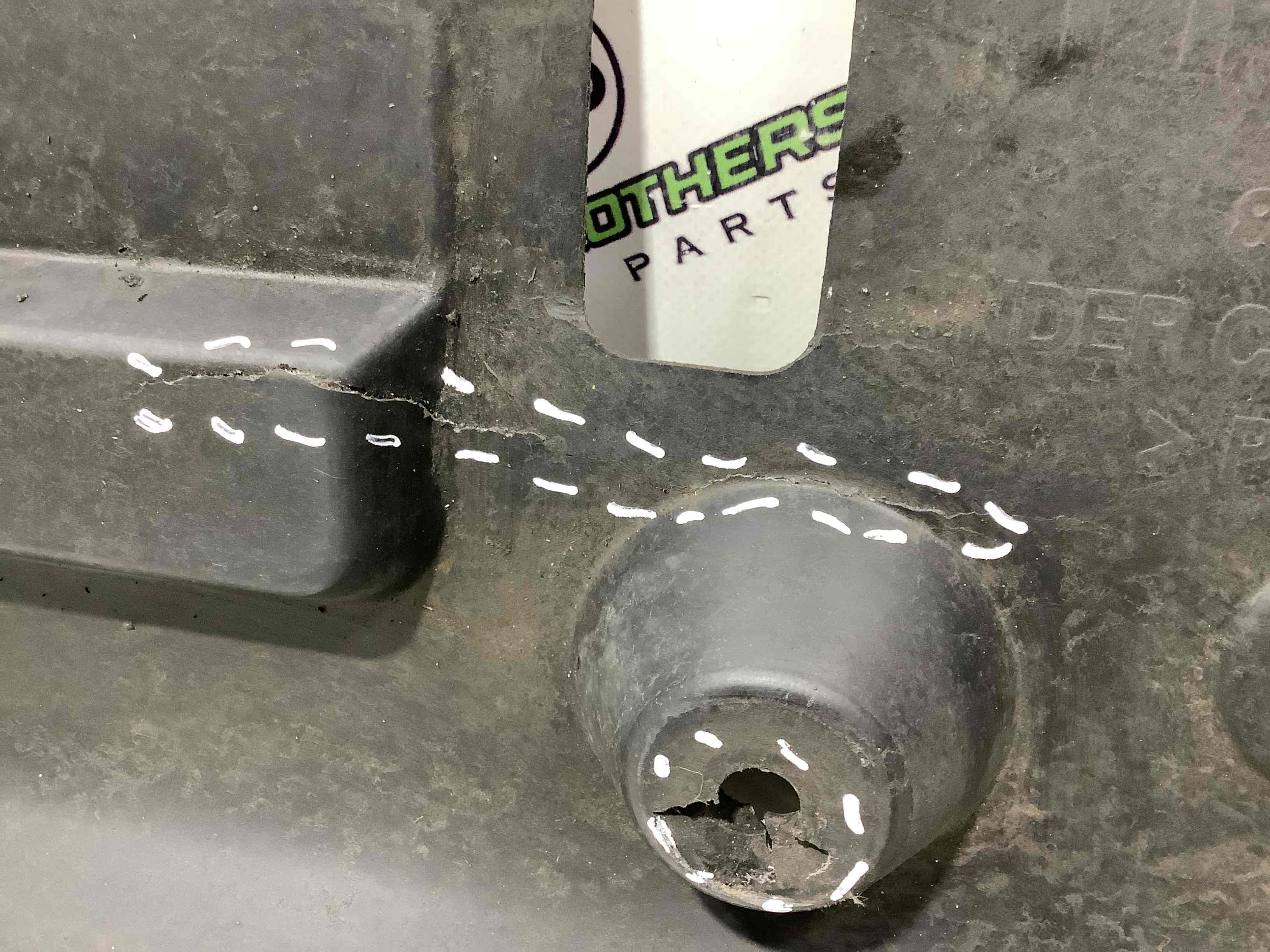 Захист днища