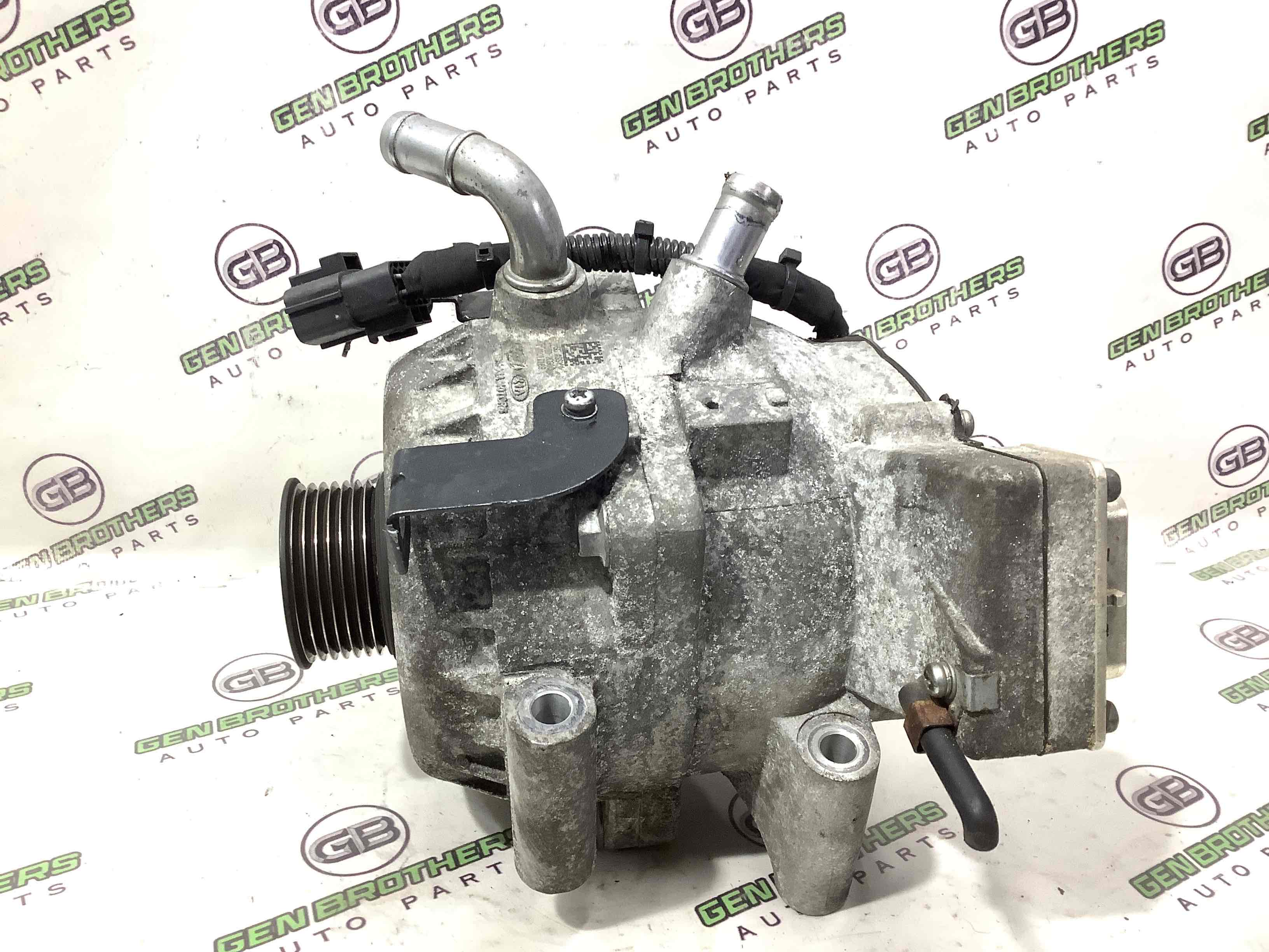 Генератор, кронштейн генератора