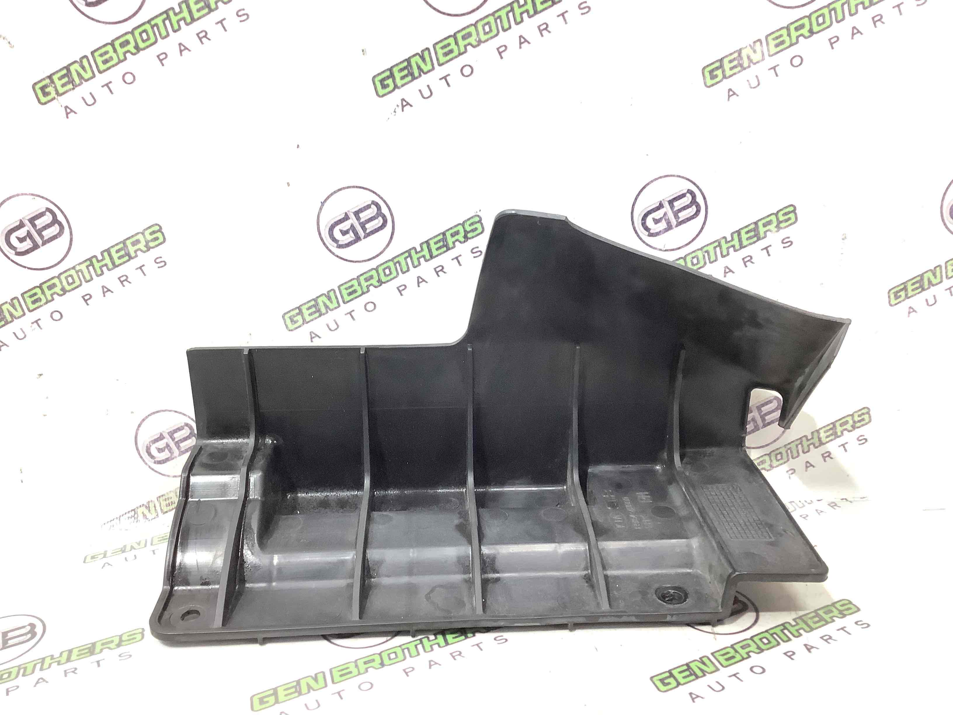 Дефлектор обдува радіатора