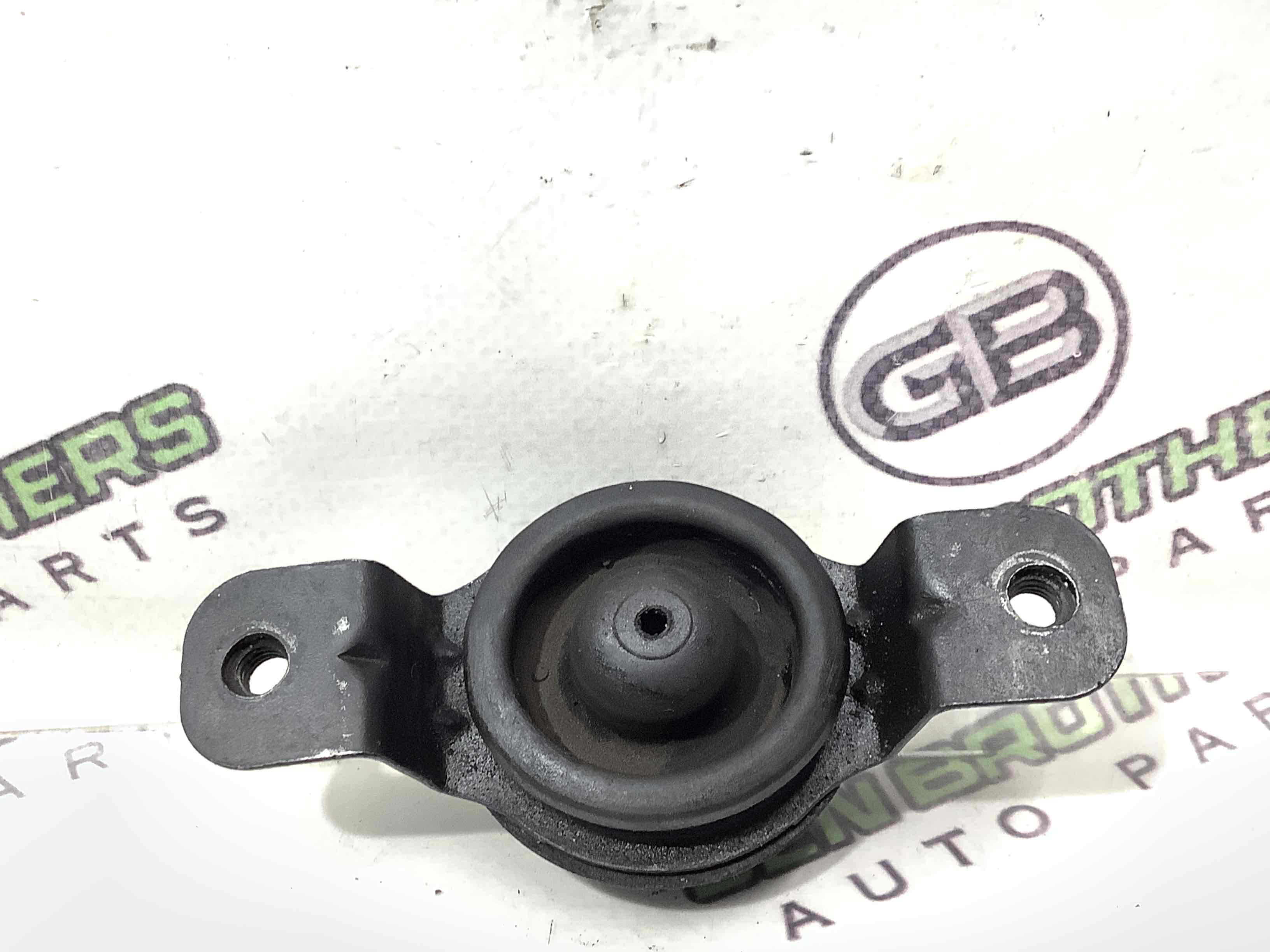 Опора радиатора, крепеж, кронштейн, уплотнитель радиатора