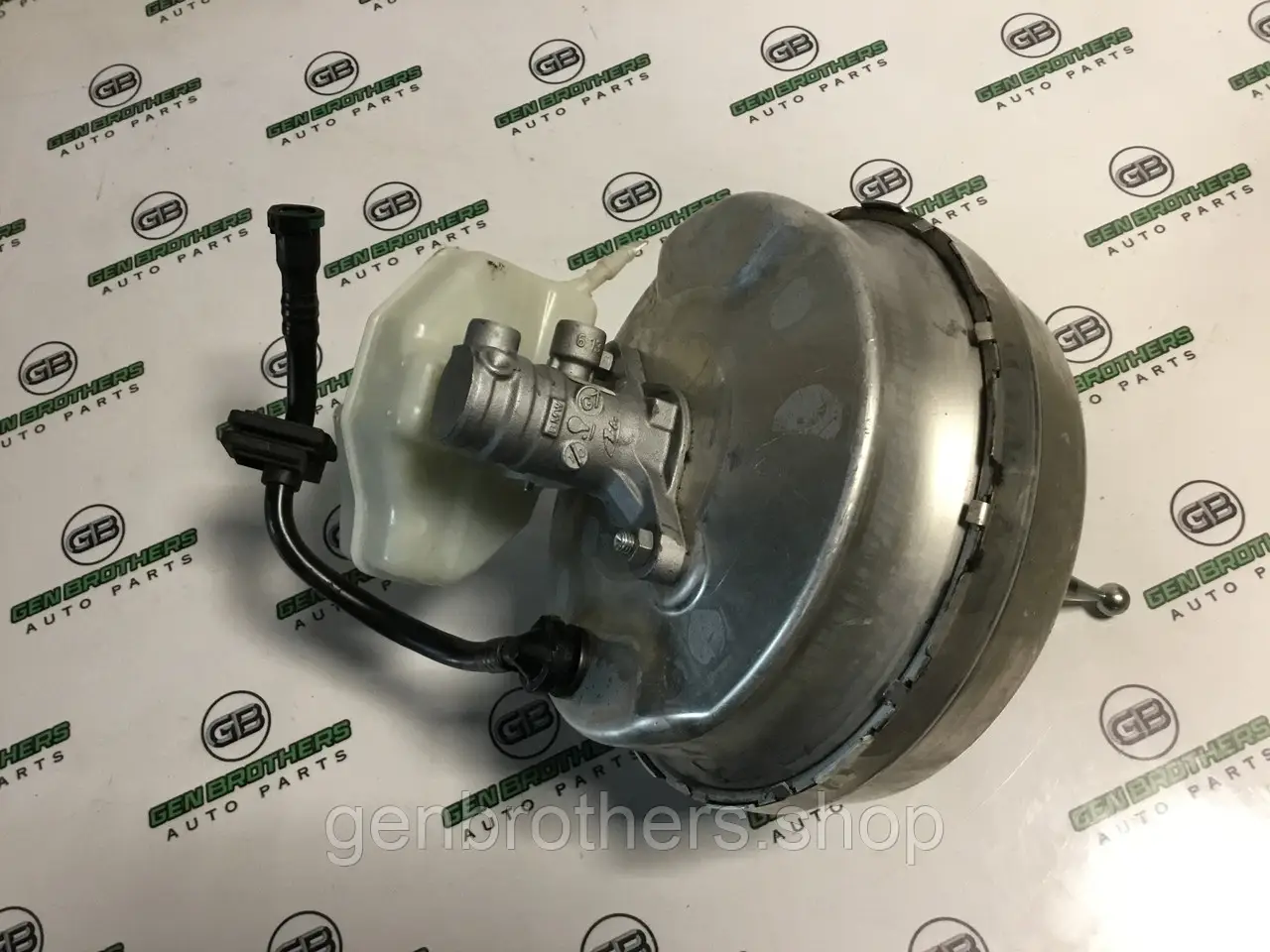 Вакуумний підсилювач гальм