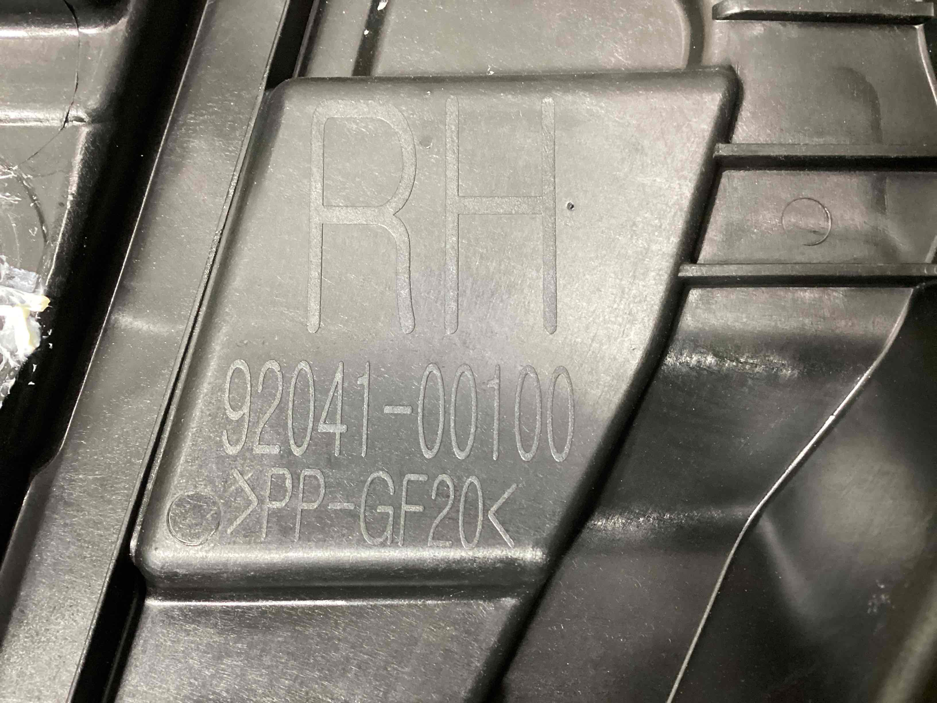 Склопідйомник передній правий