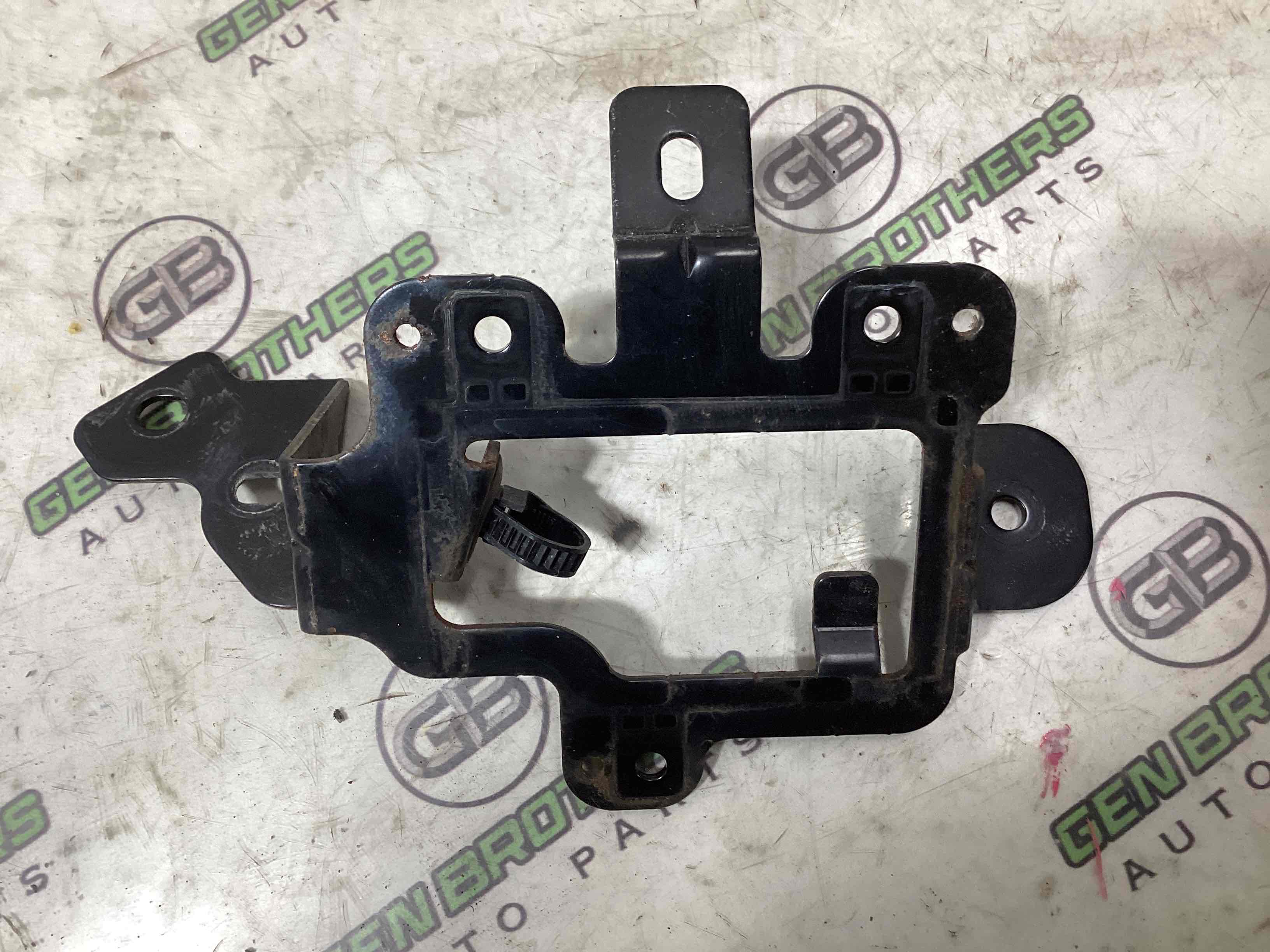 Датчик сліпої зони, кріплення датчика