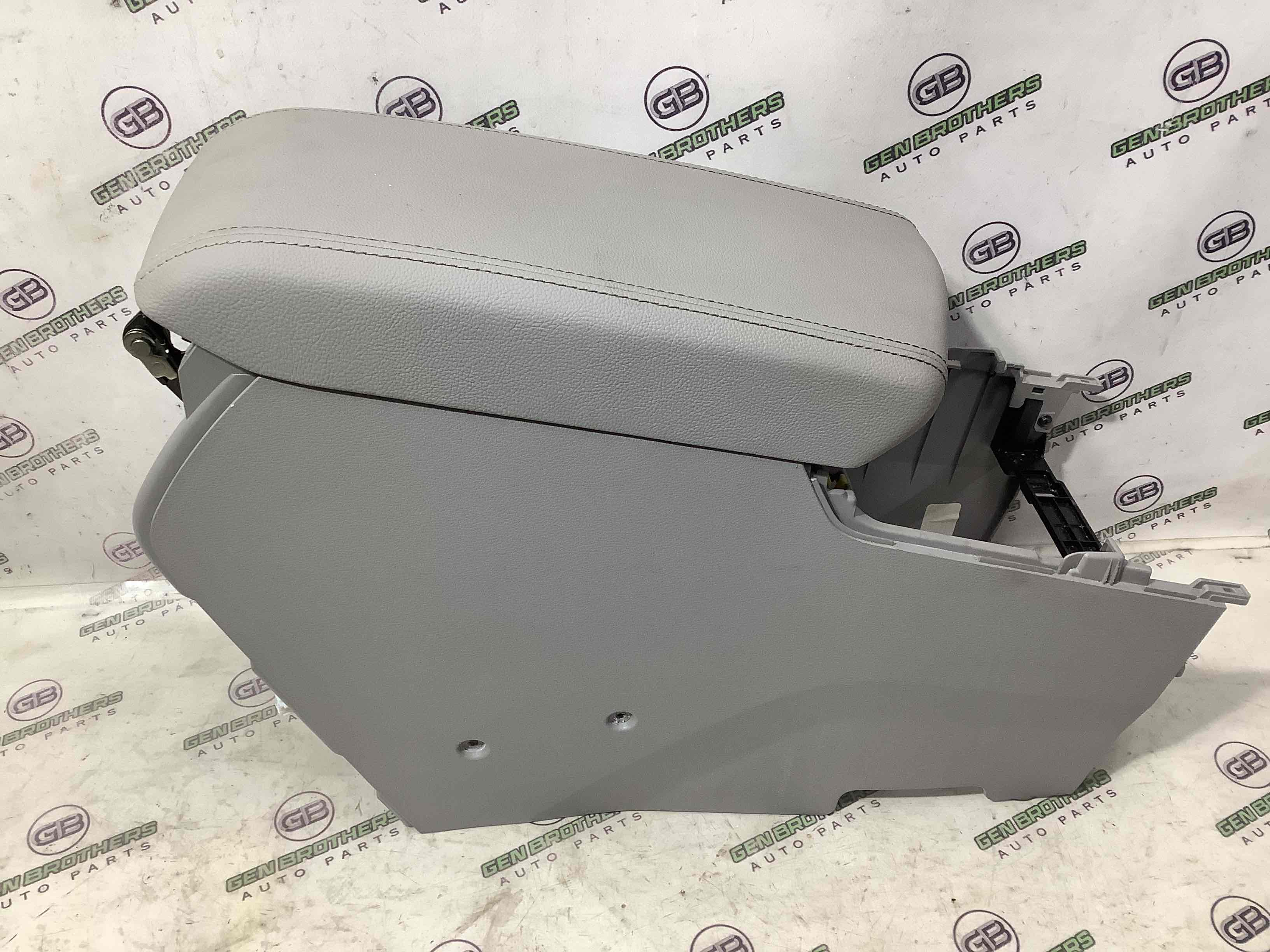 Підлокітник