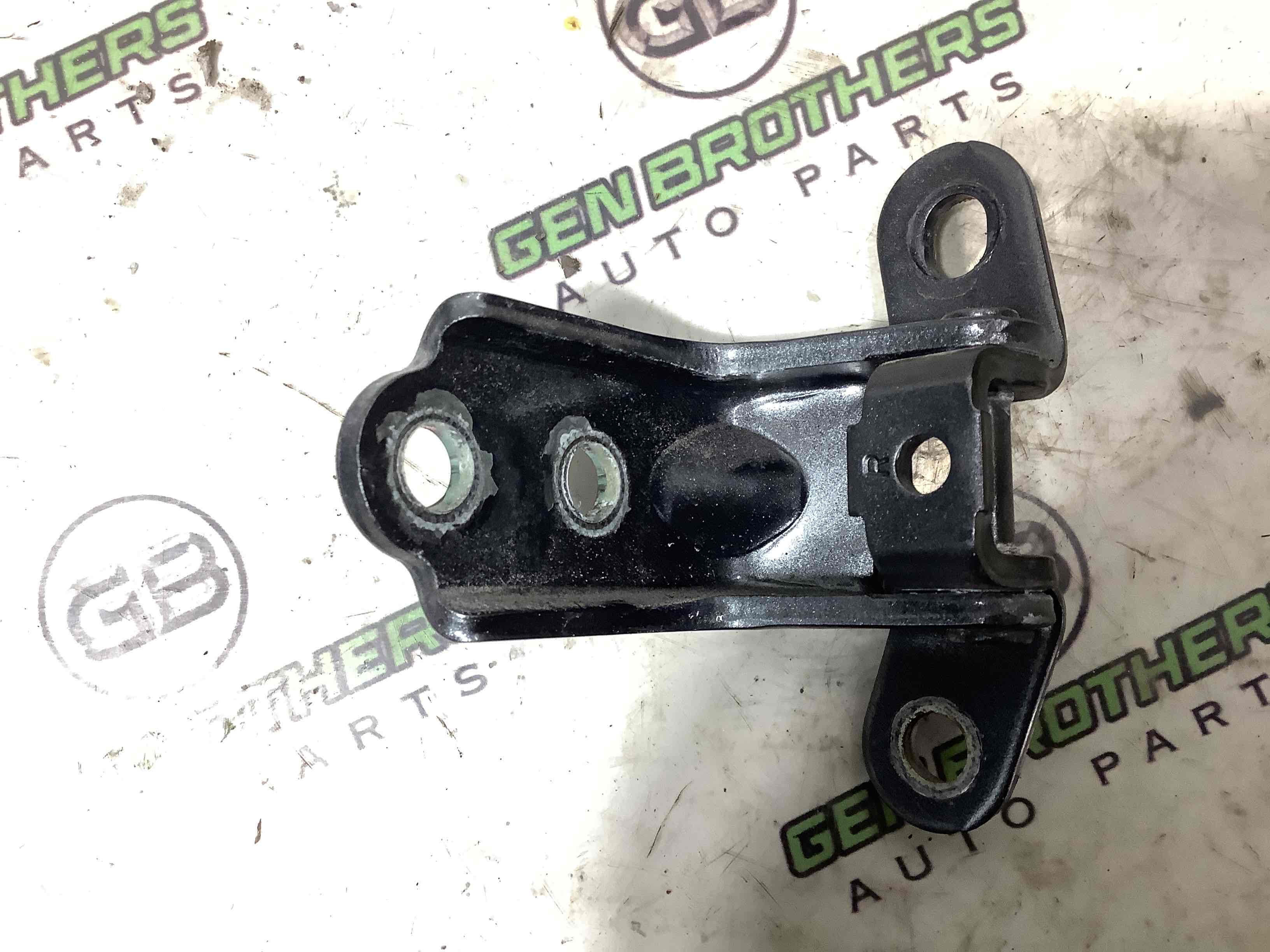 Петля двері, замок двері