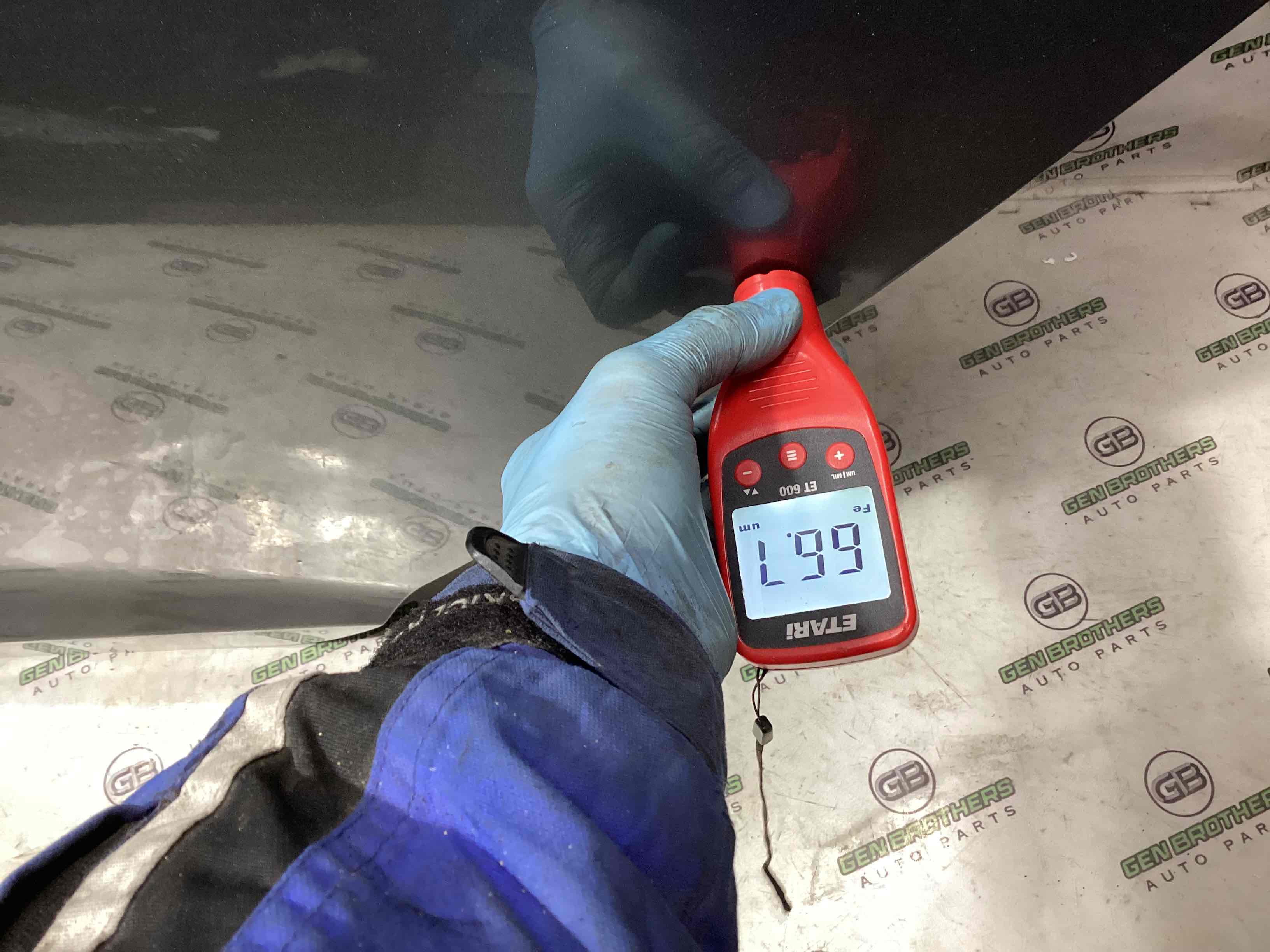 Двері задні ліві