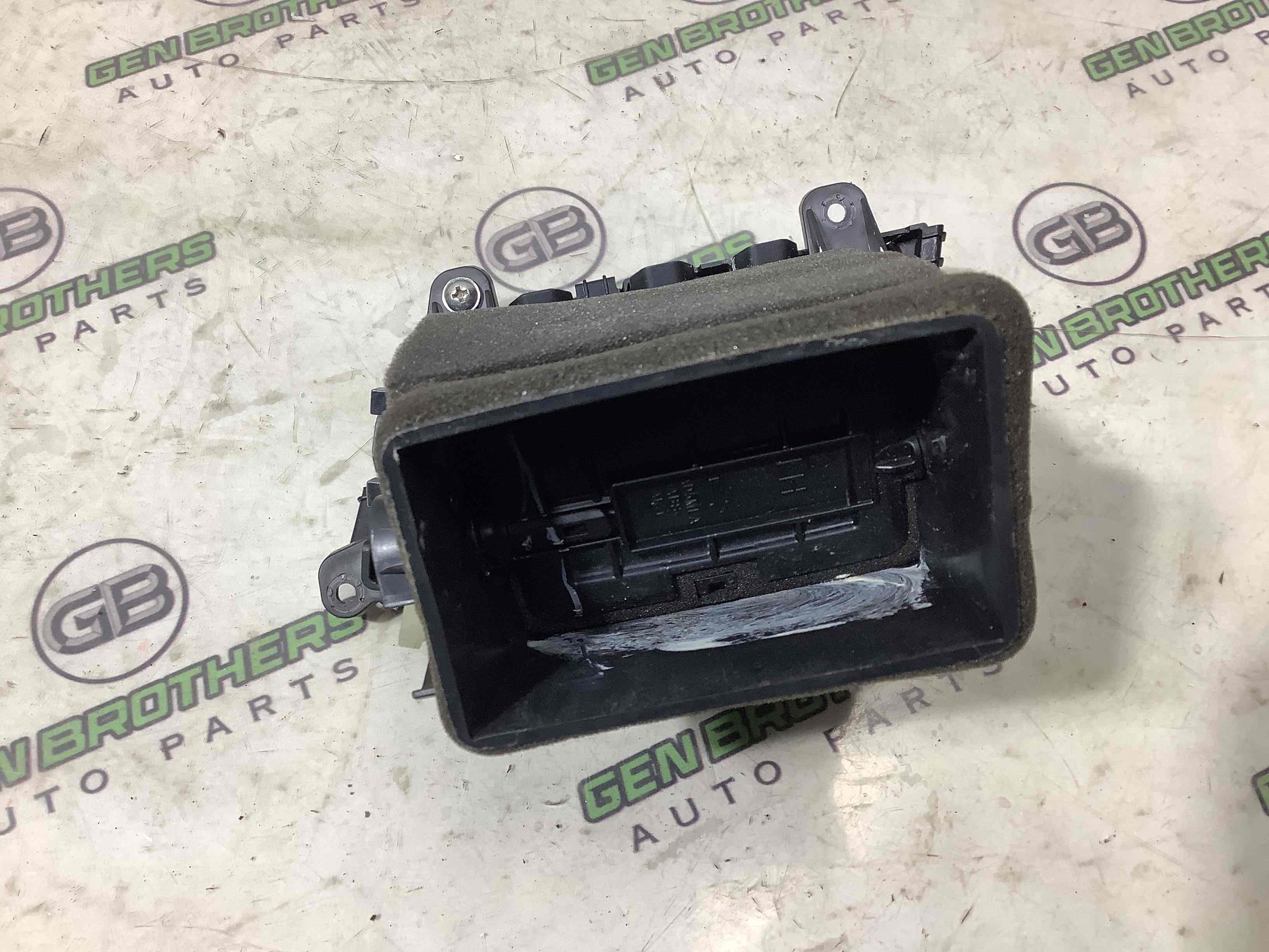 Дефлектор обдува радіатора