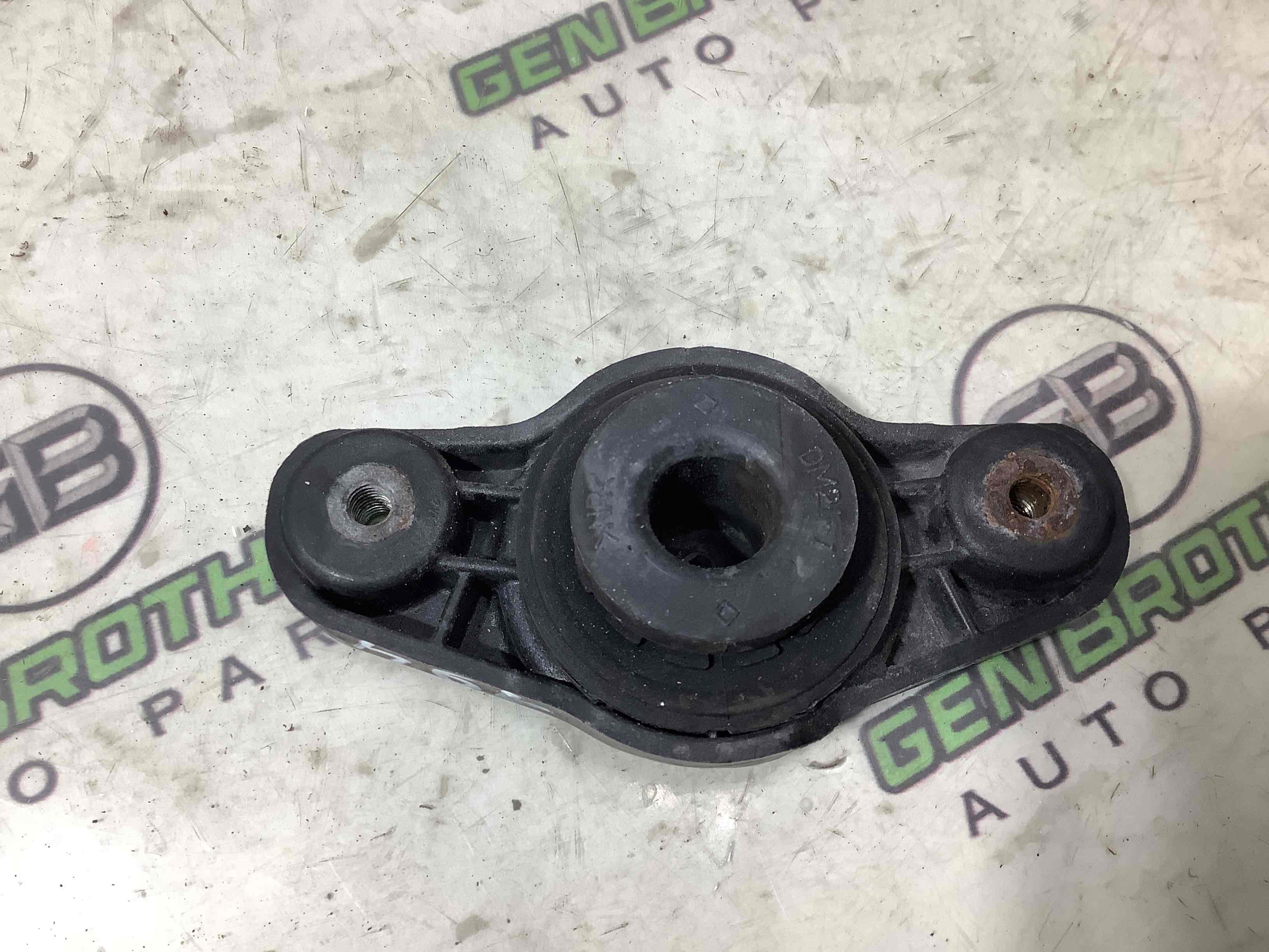 Опора радіатора, кріплення, кронштейн, ущільнювач радіатора