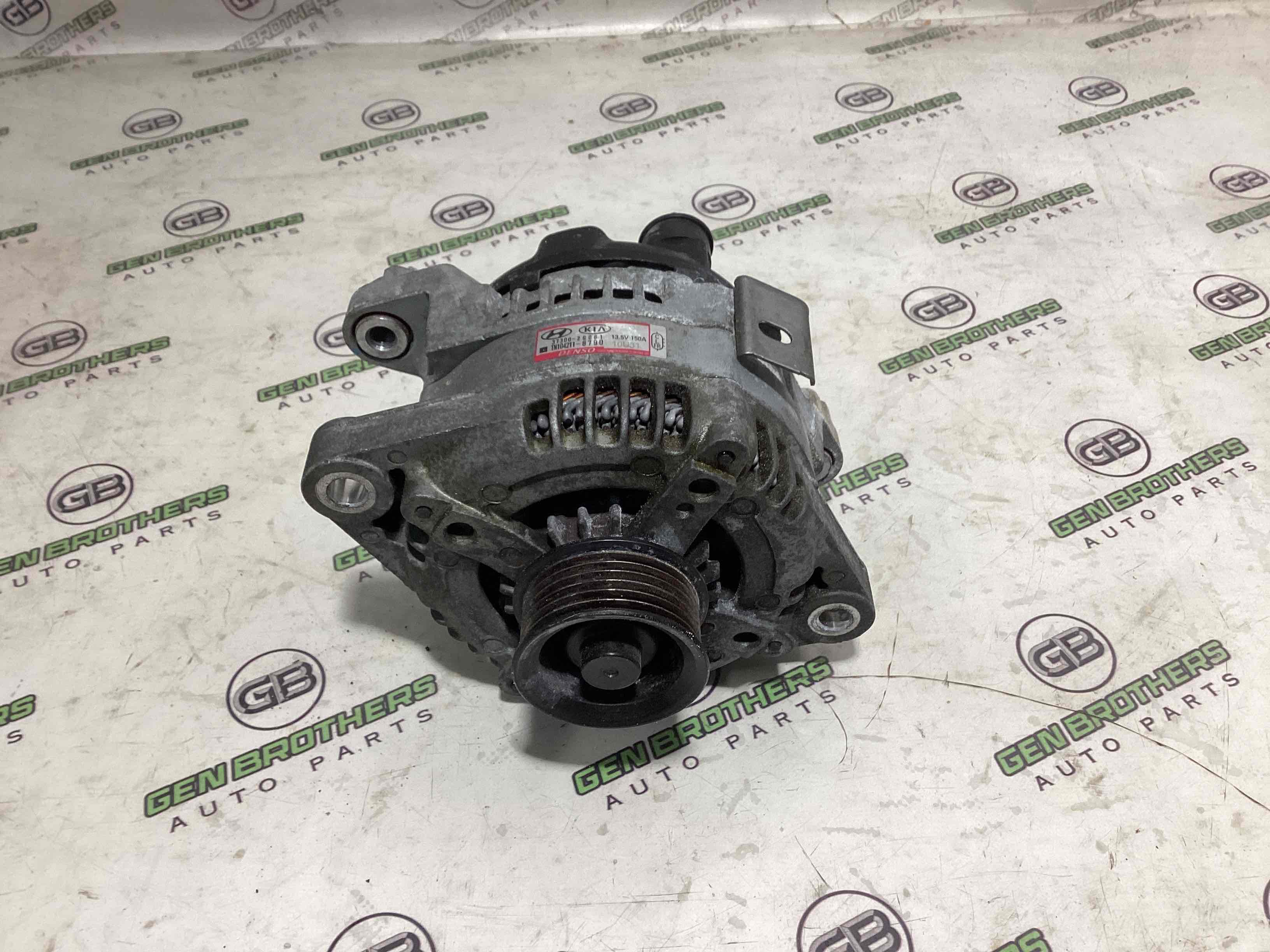 Генератор, кронштейн генератора