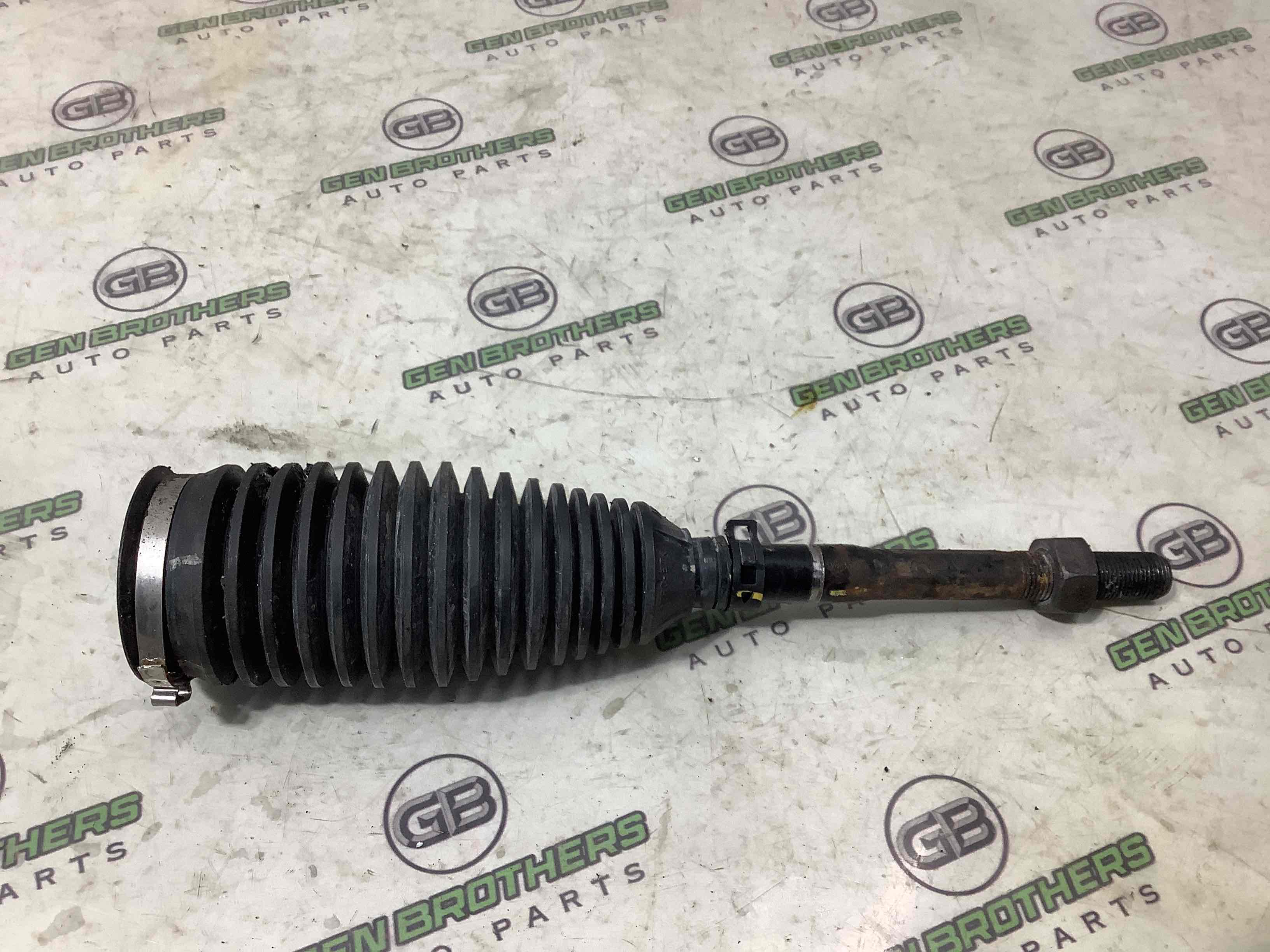 Тяга рульова, наконечник