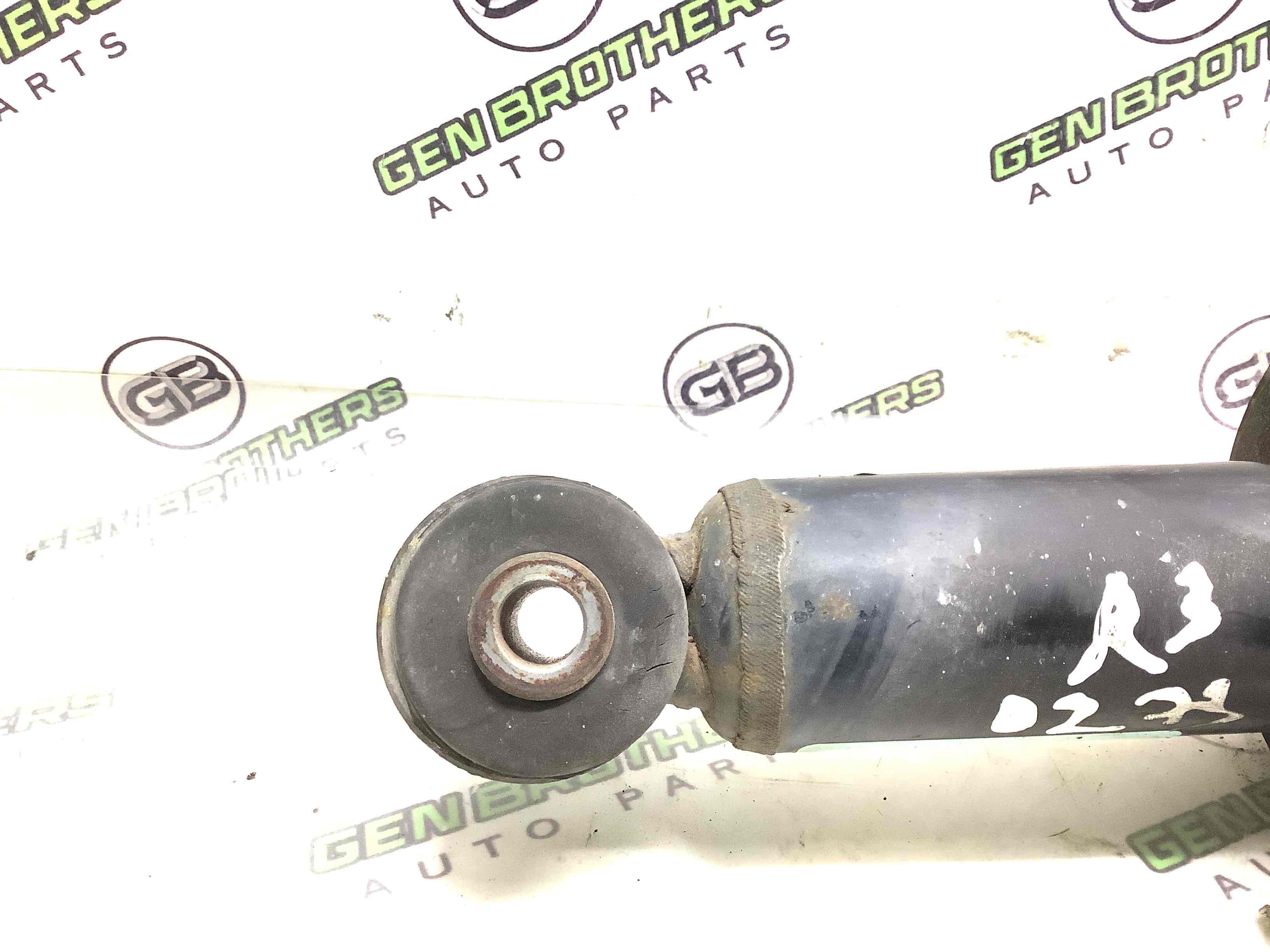 Стійка амортизатора у зборі