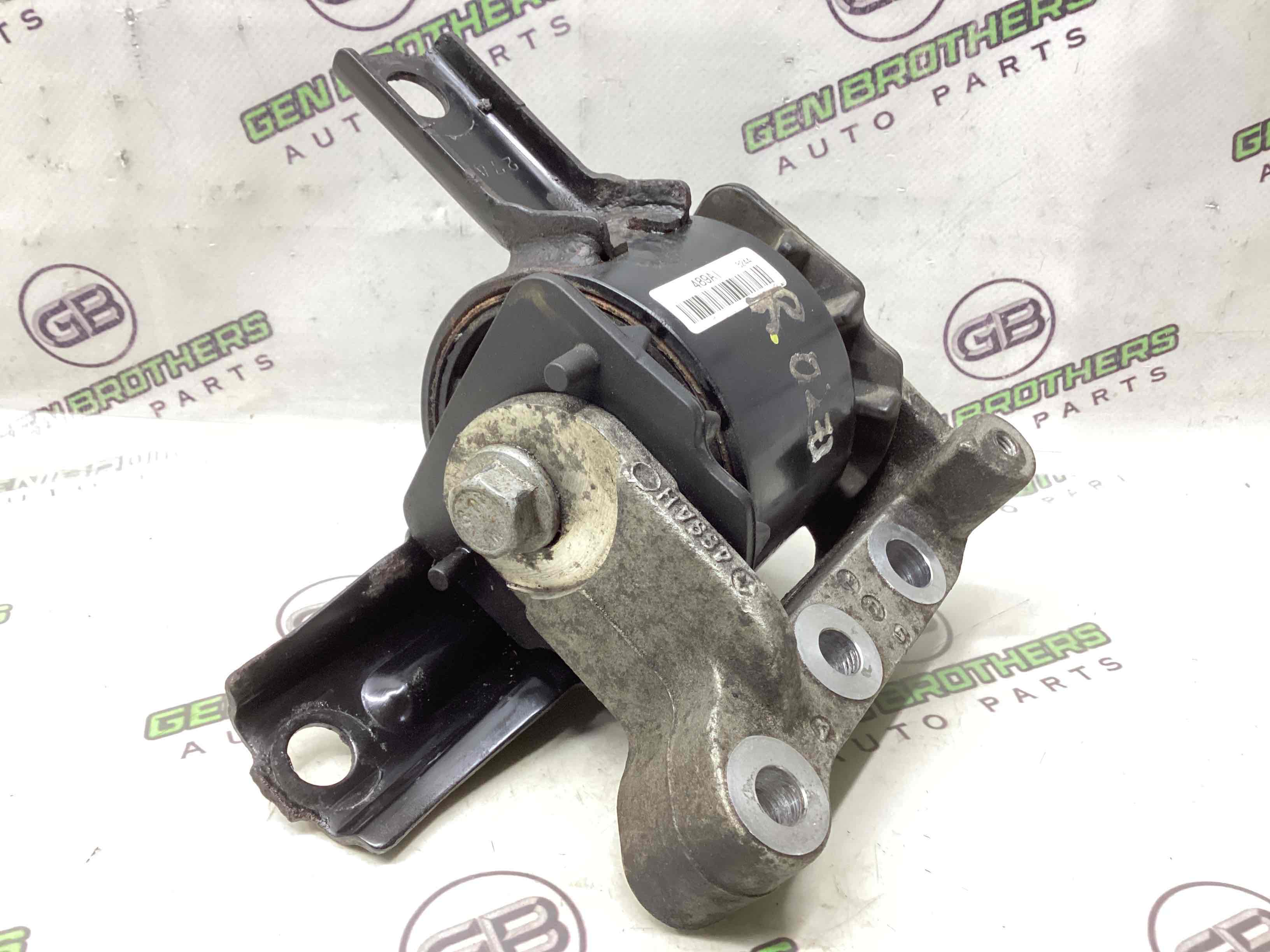 Подушка кріплення двигуна