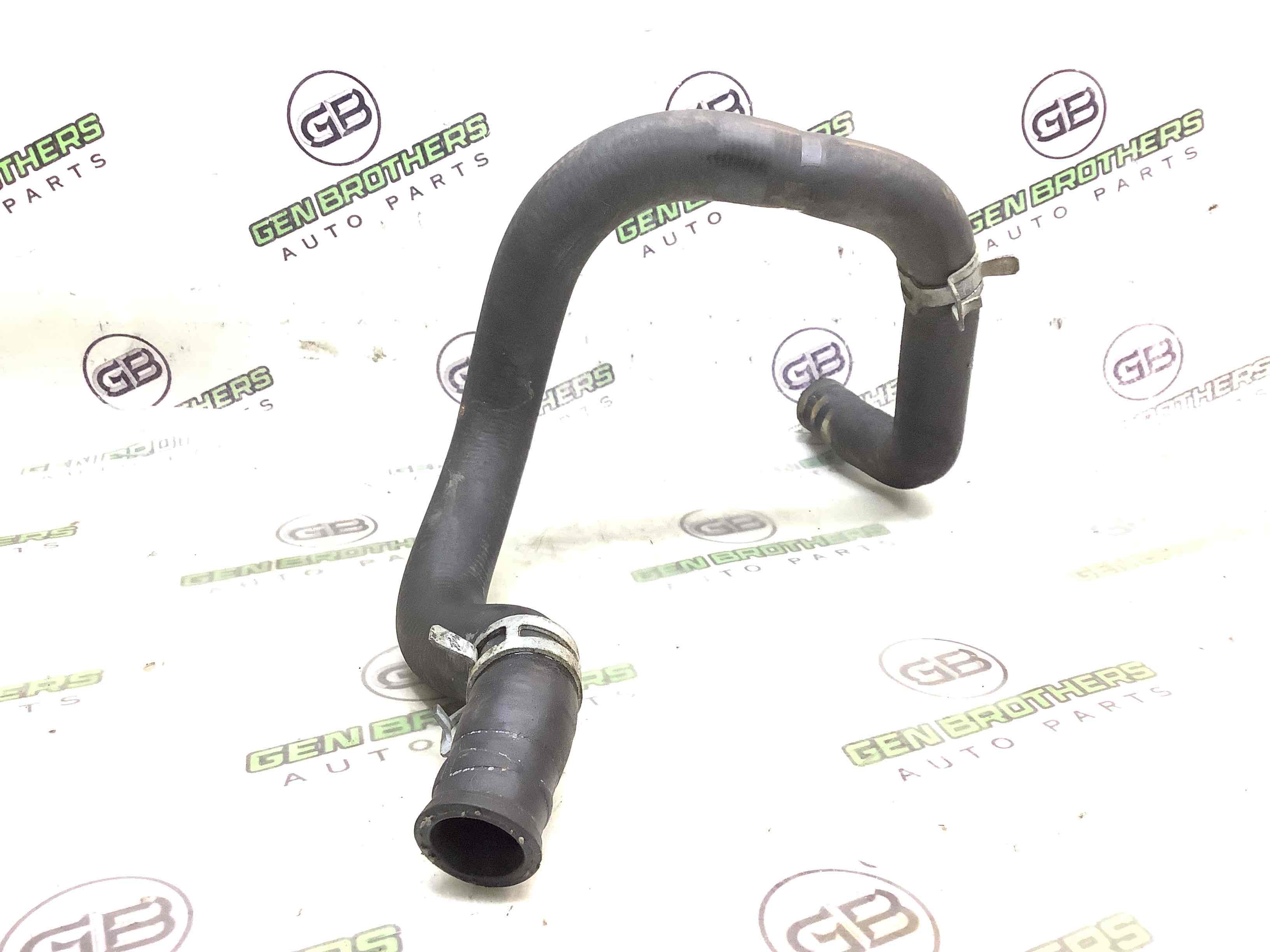 Патрубок трубопровід, шланг