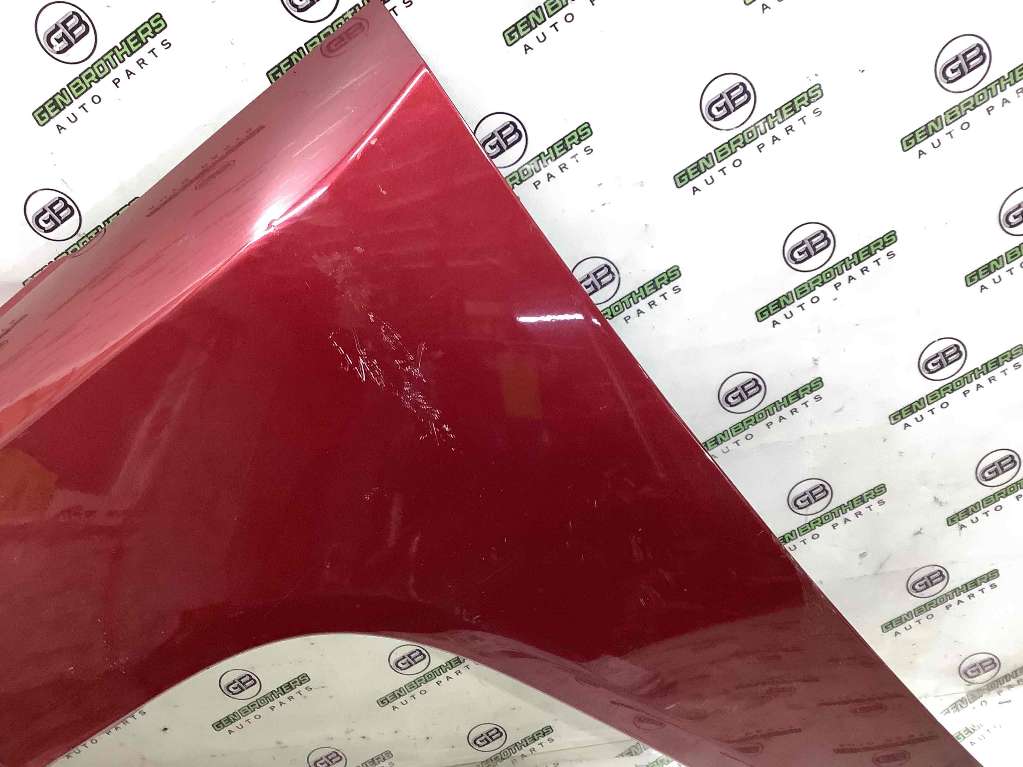 Крило переднє ліве