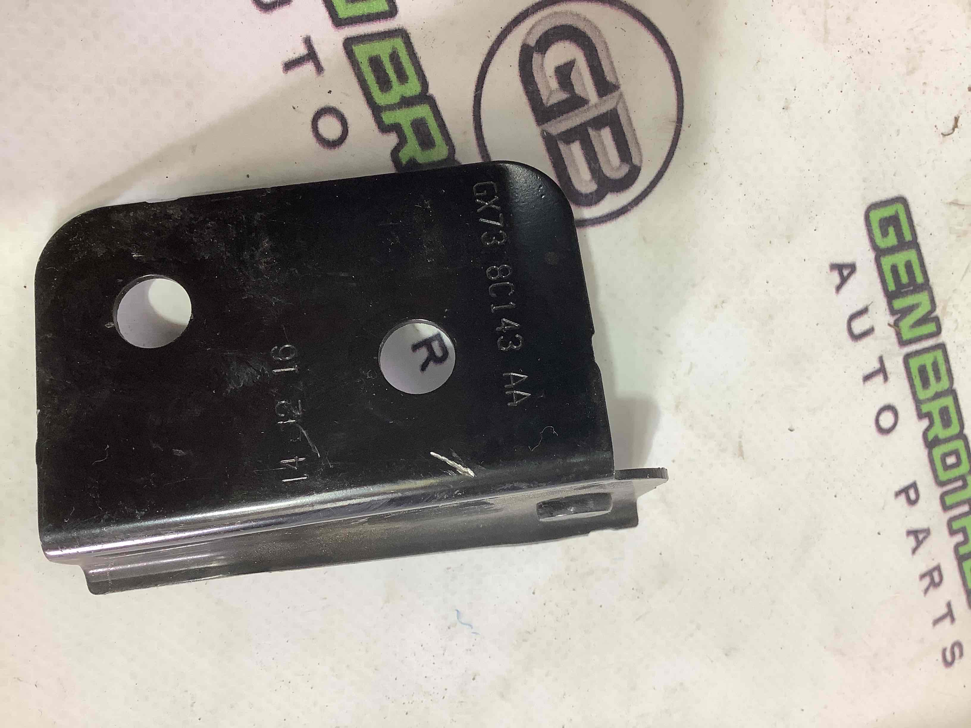 Кріплення, кронштейн