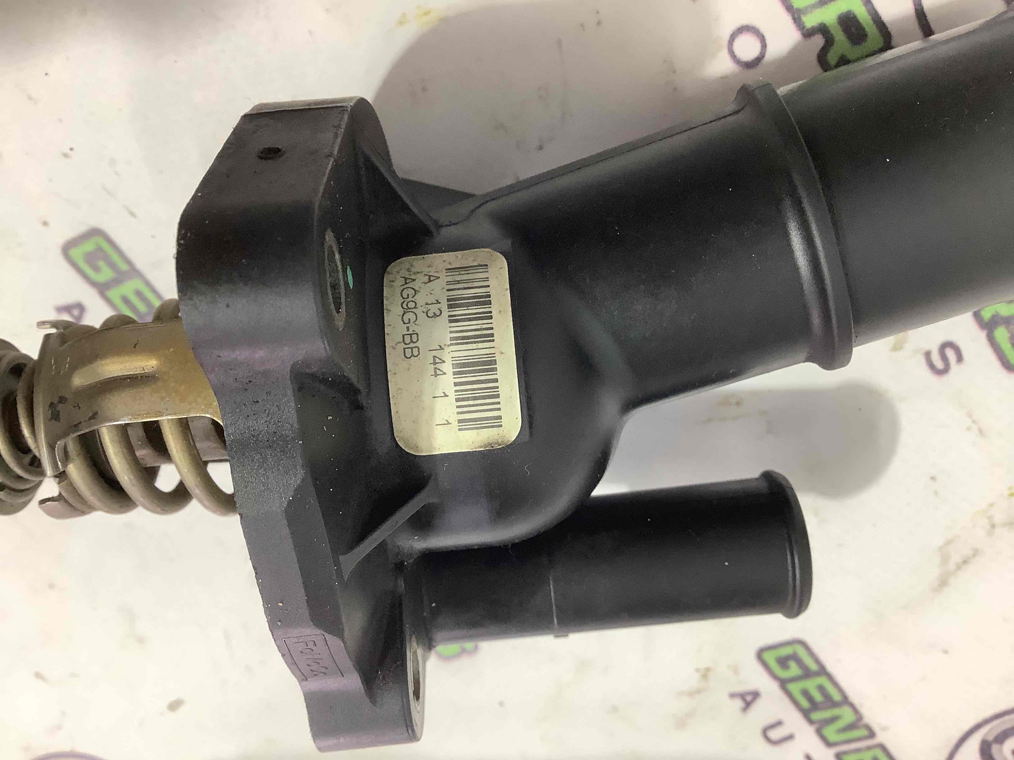 Пластикові елементи салону