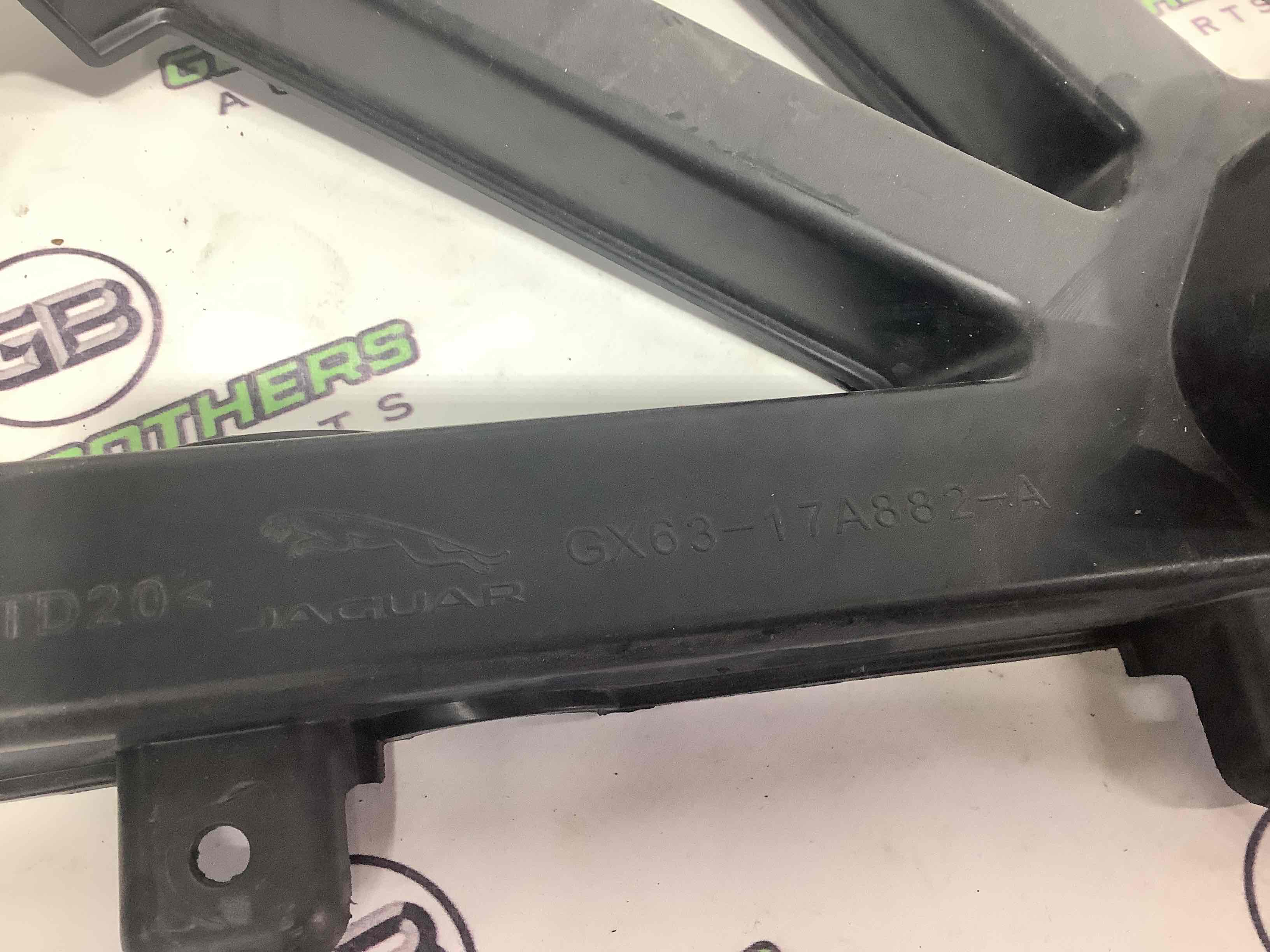 Кріплення заднього бампера ліве