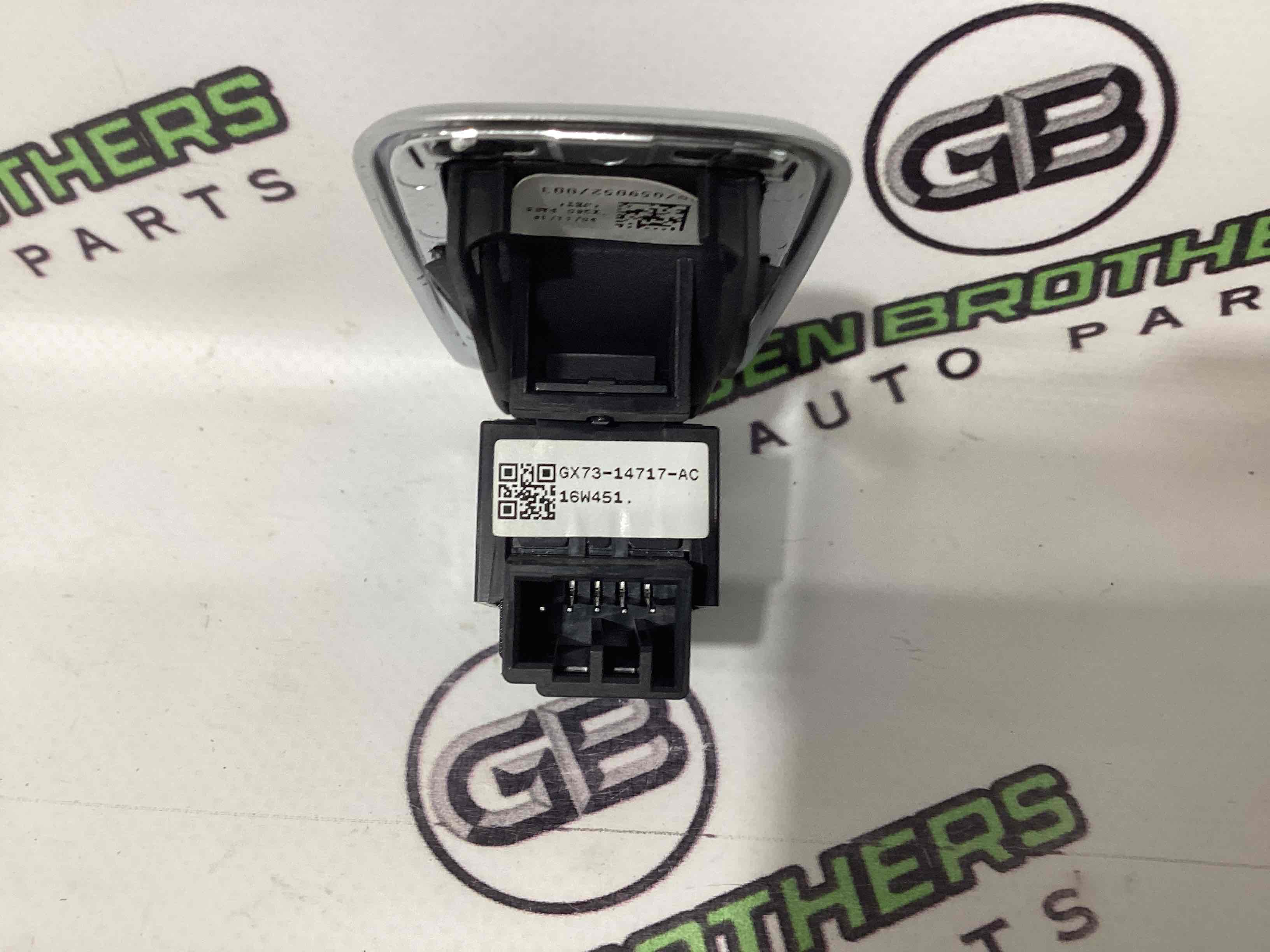 Кнопки керування склопідйомниками