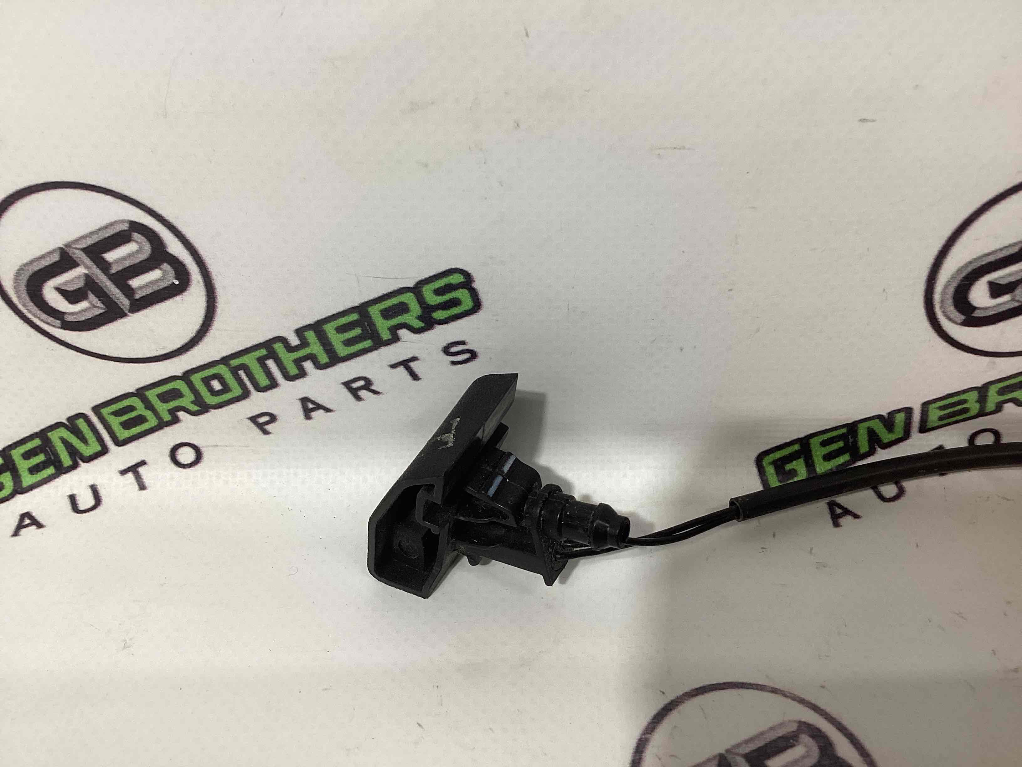 Форсунка омивача, насос омивача, шланг омивача