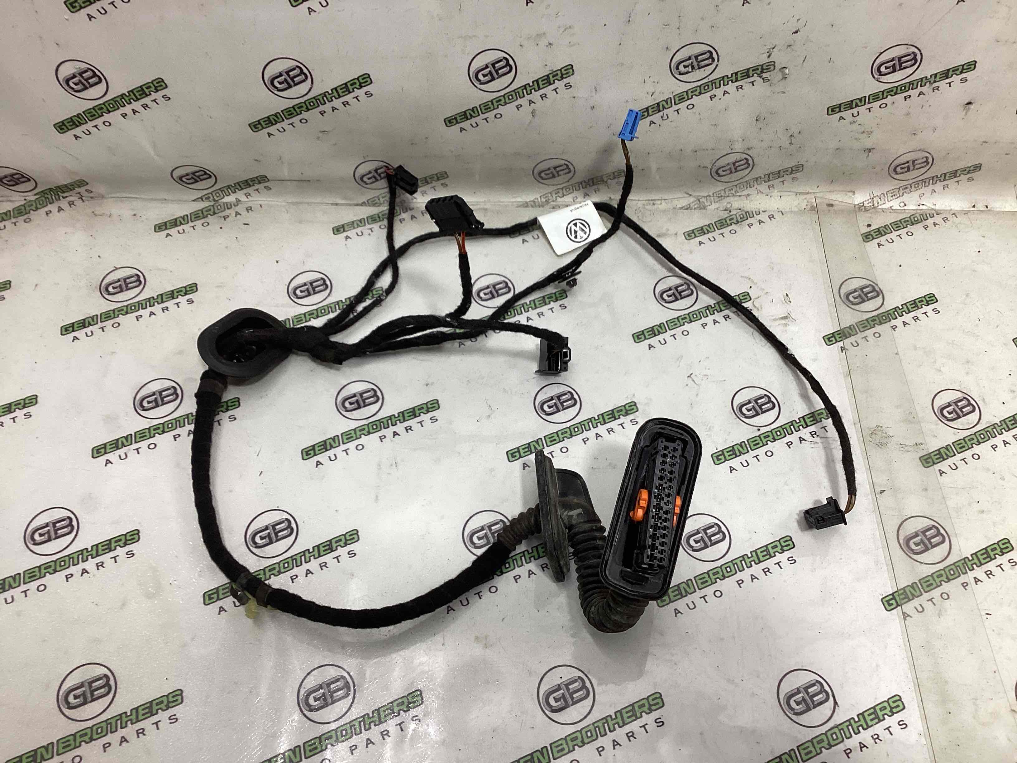 Електропроводка дверей, кришки багажника коса