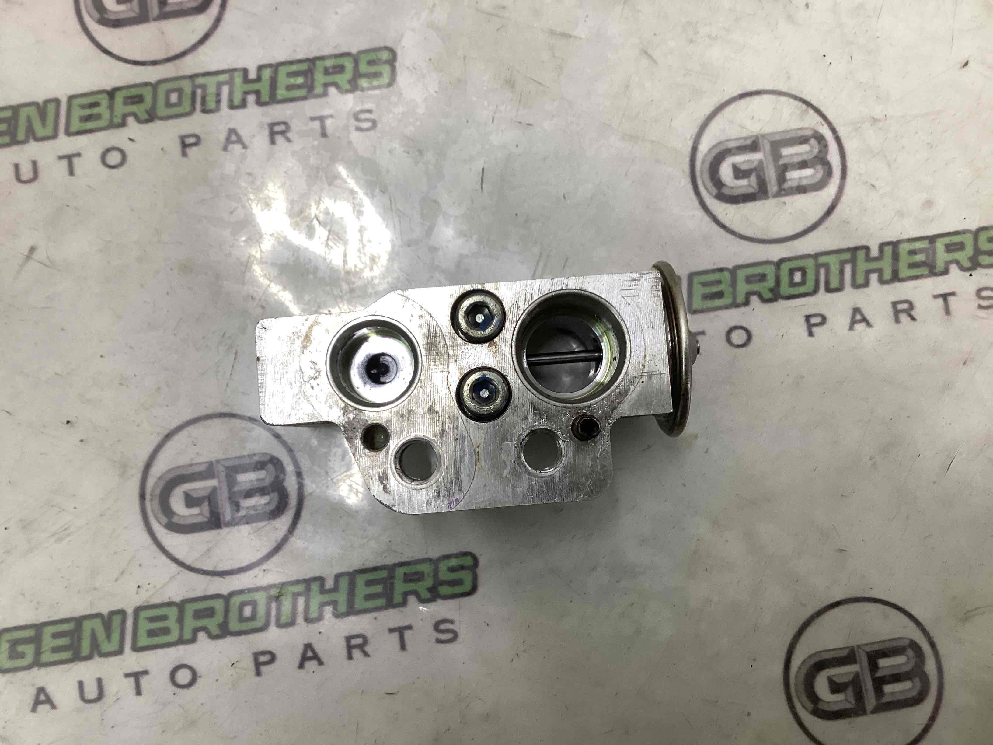 Клапан кондиціонера