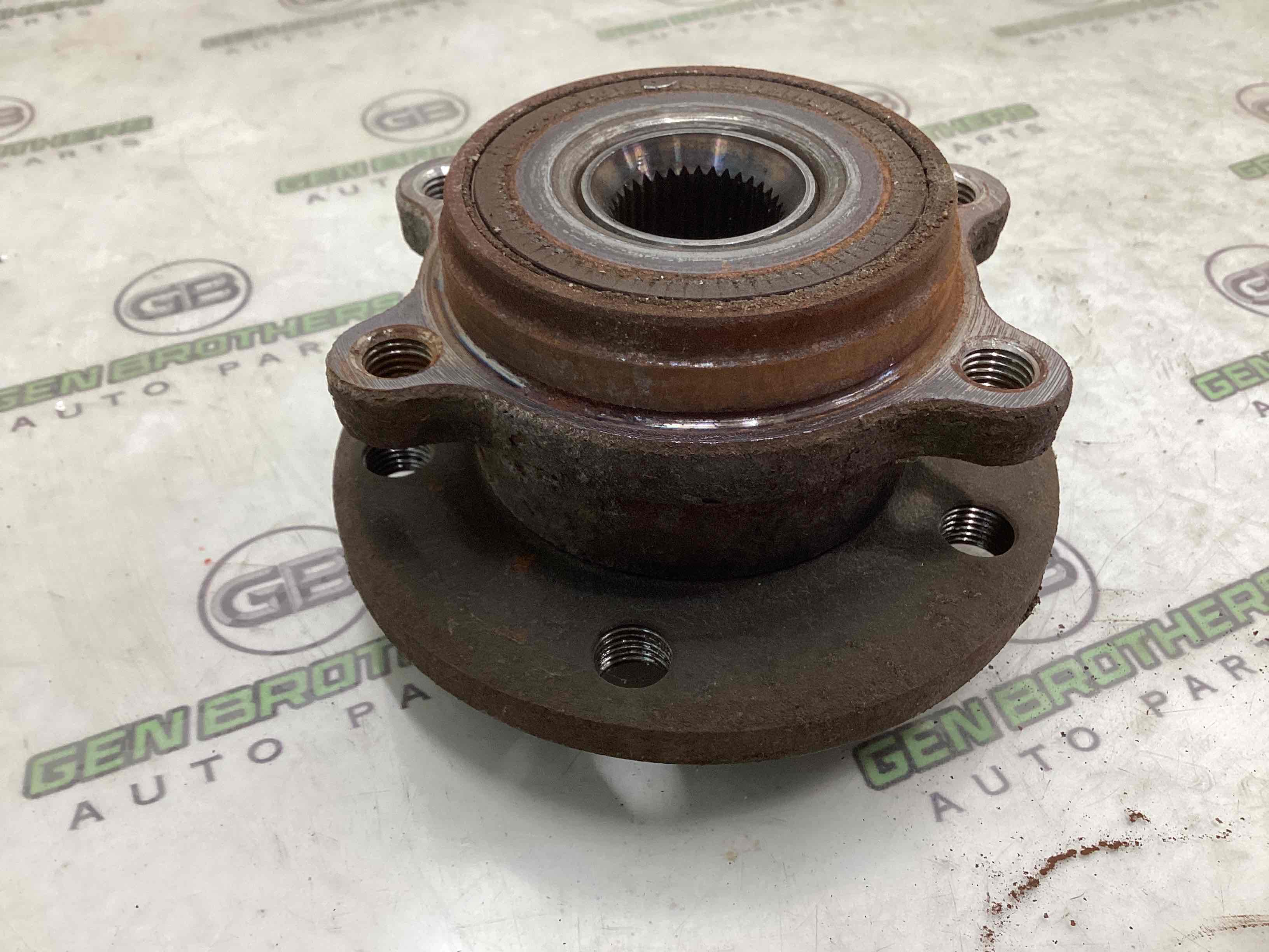 Ступиця передня