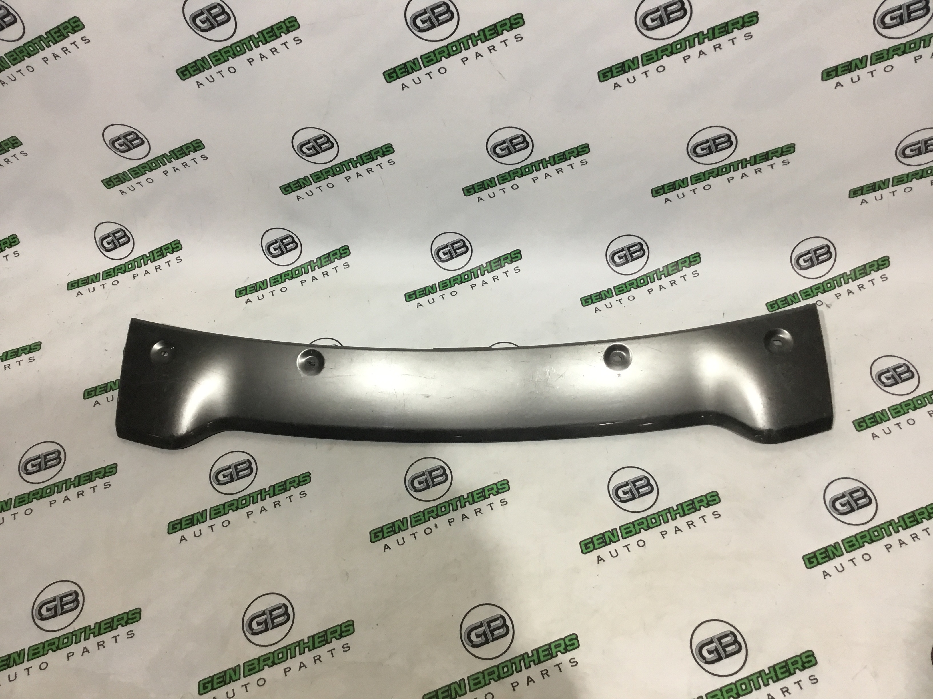 Накладка на бампер Land Rover Range Rover Sport L320 2005