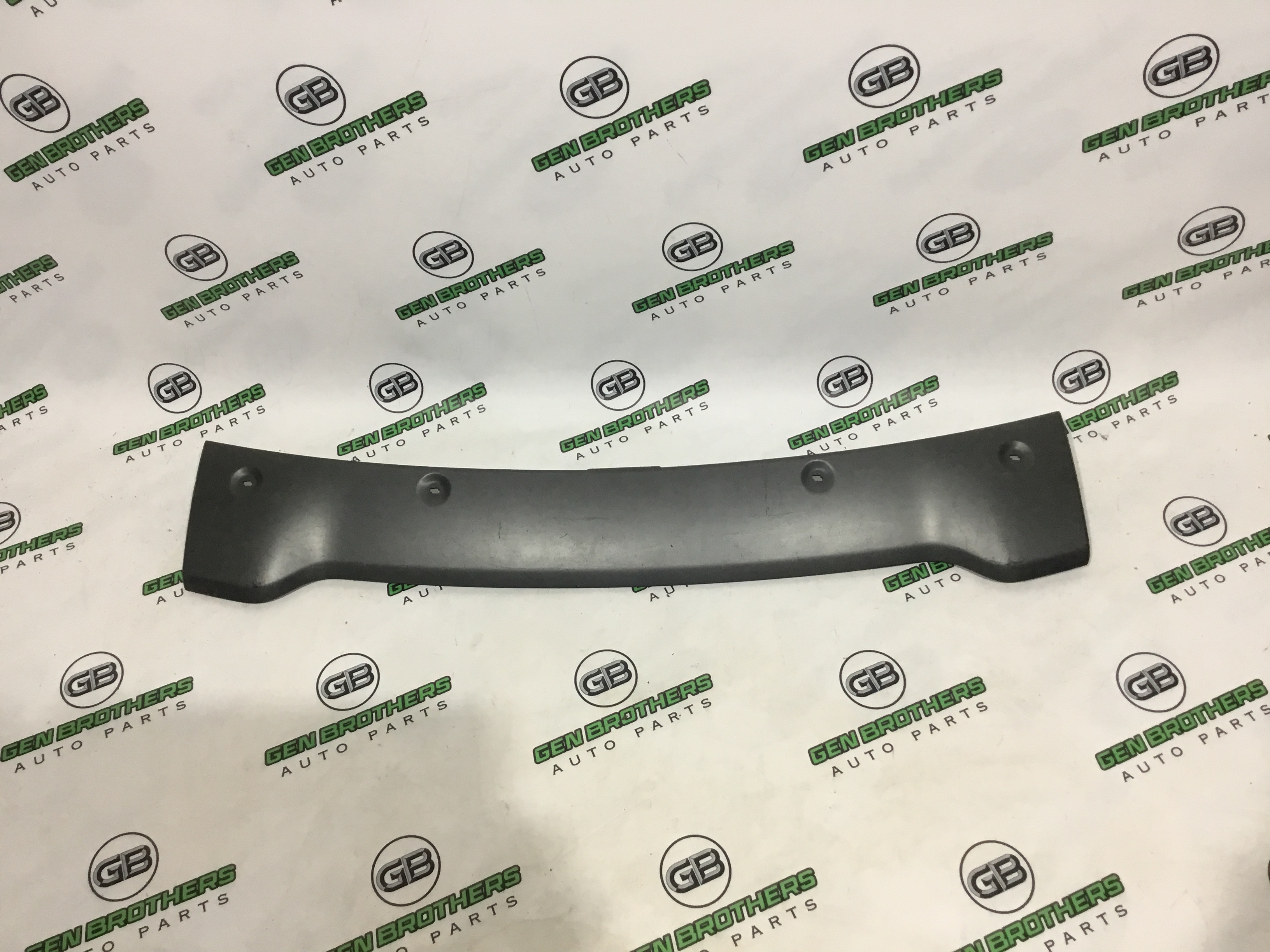 Накладка на бампер Land Rover Range Rover Sport L320 2005