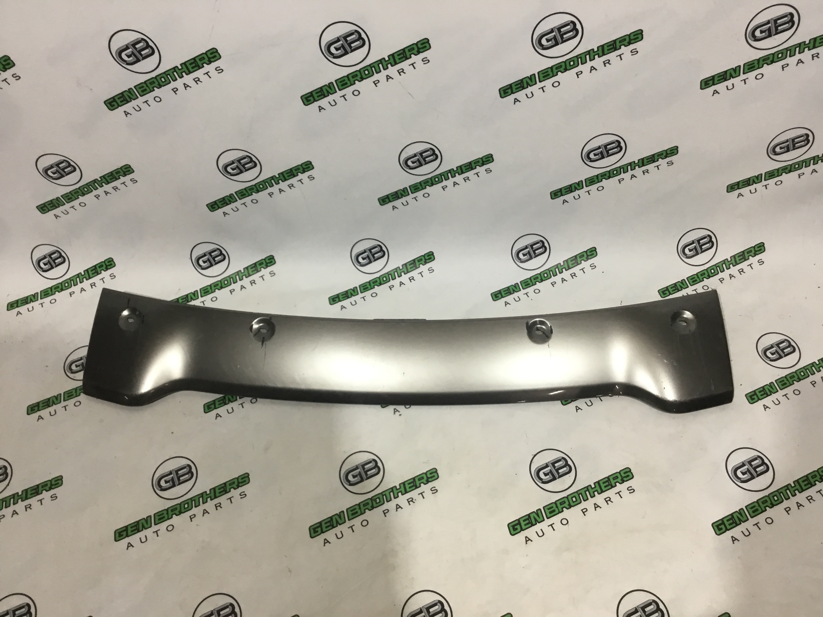 Накладка на бампер Land Rover Range Rover Sport L320 2005