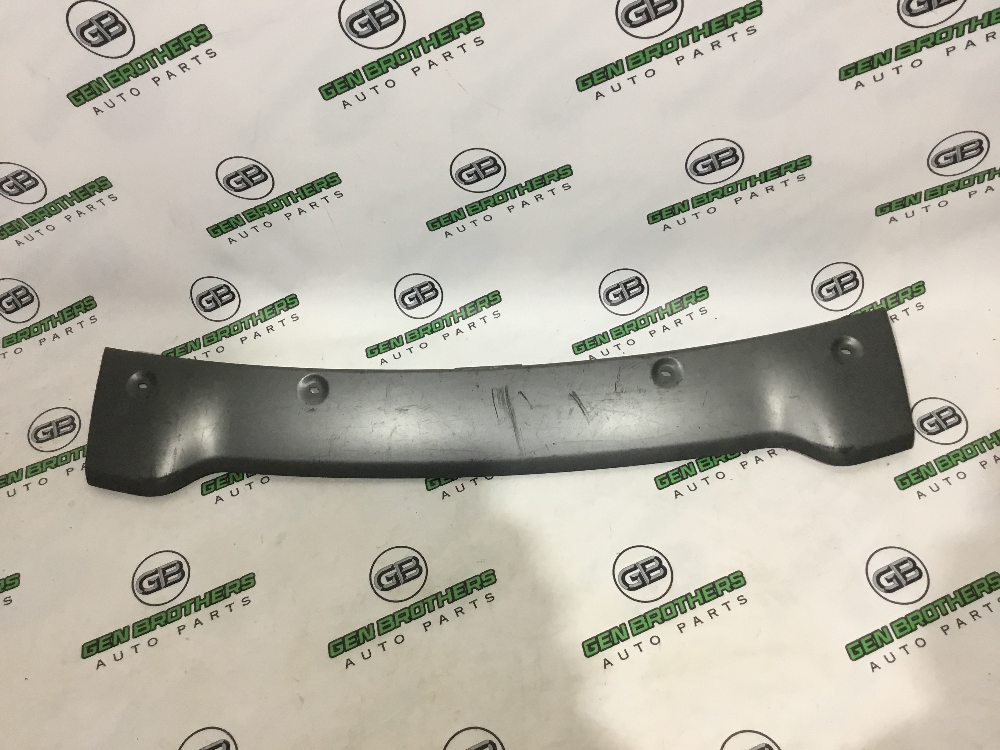 Накладка на бампер Land Rover Range Rover Sport L320 2005