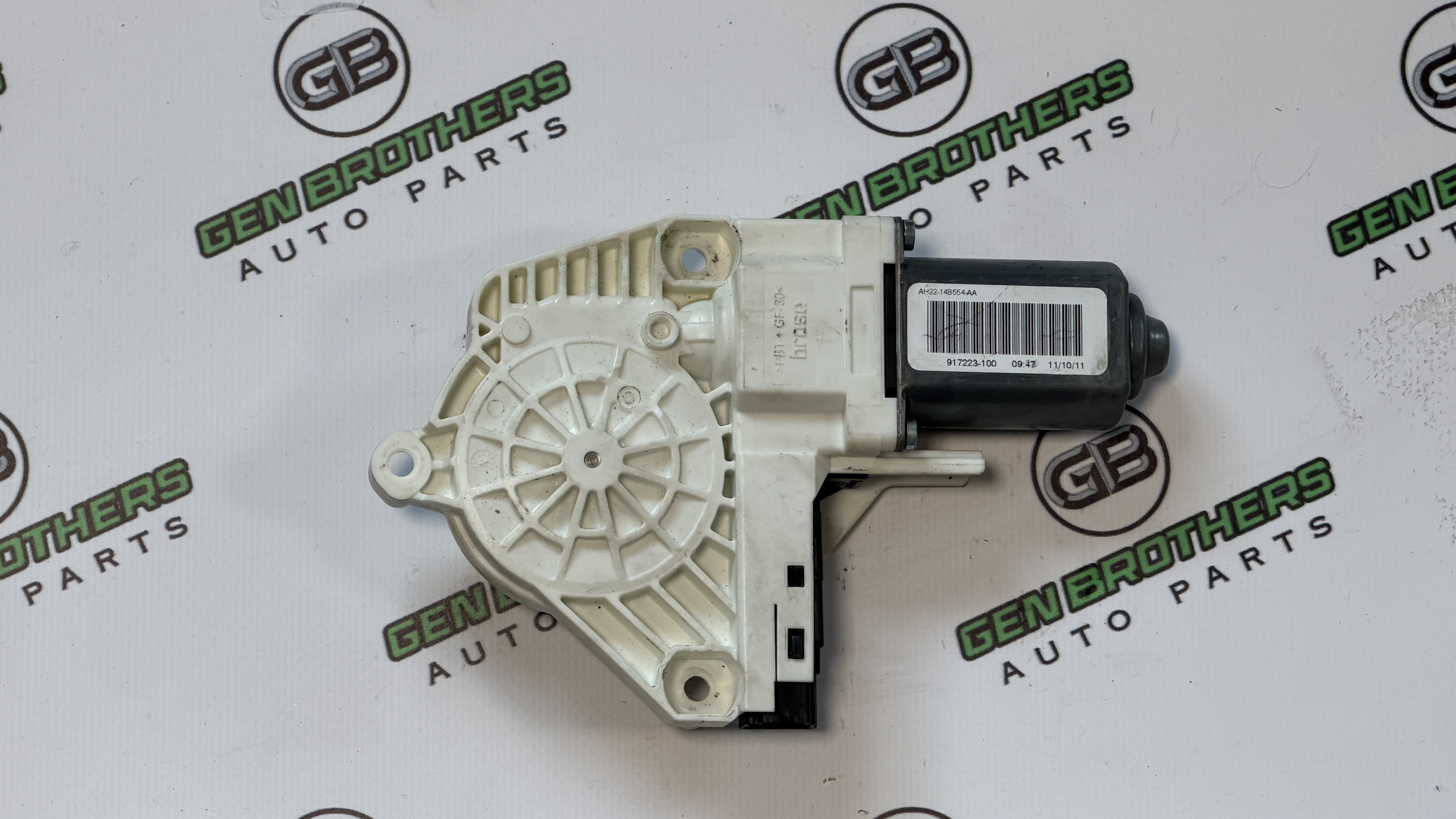 Моторчик склопідйомника Land Rover Range Rover Sport L320 2005