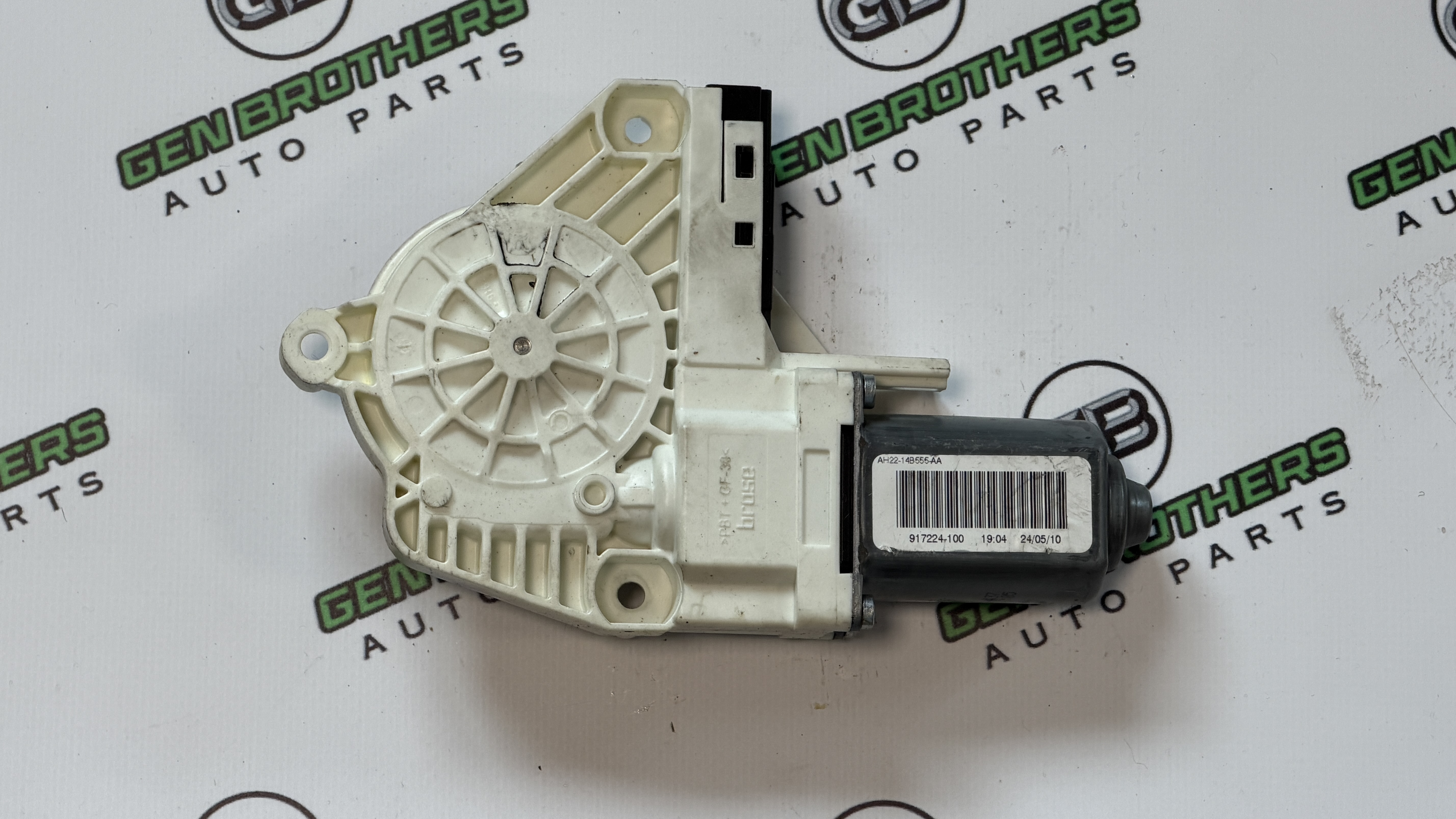 Моторчик склопідйомника Land Rover Range Rover Sport L320 2005