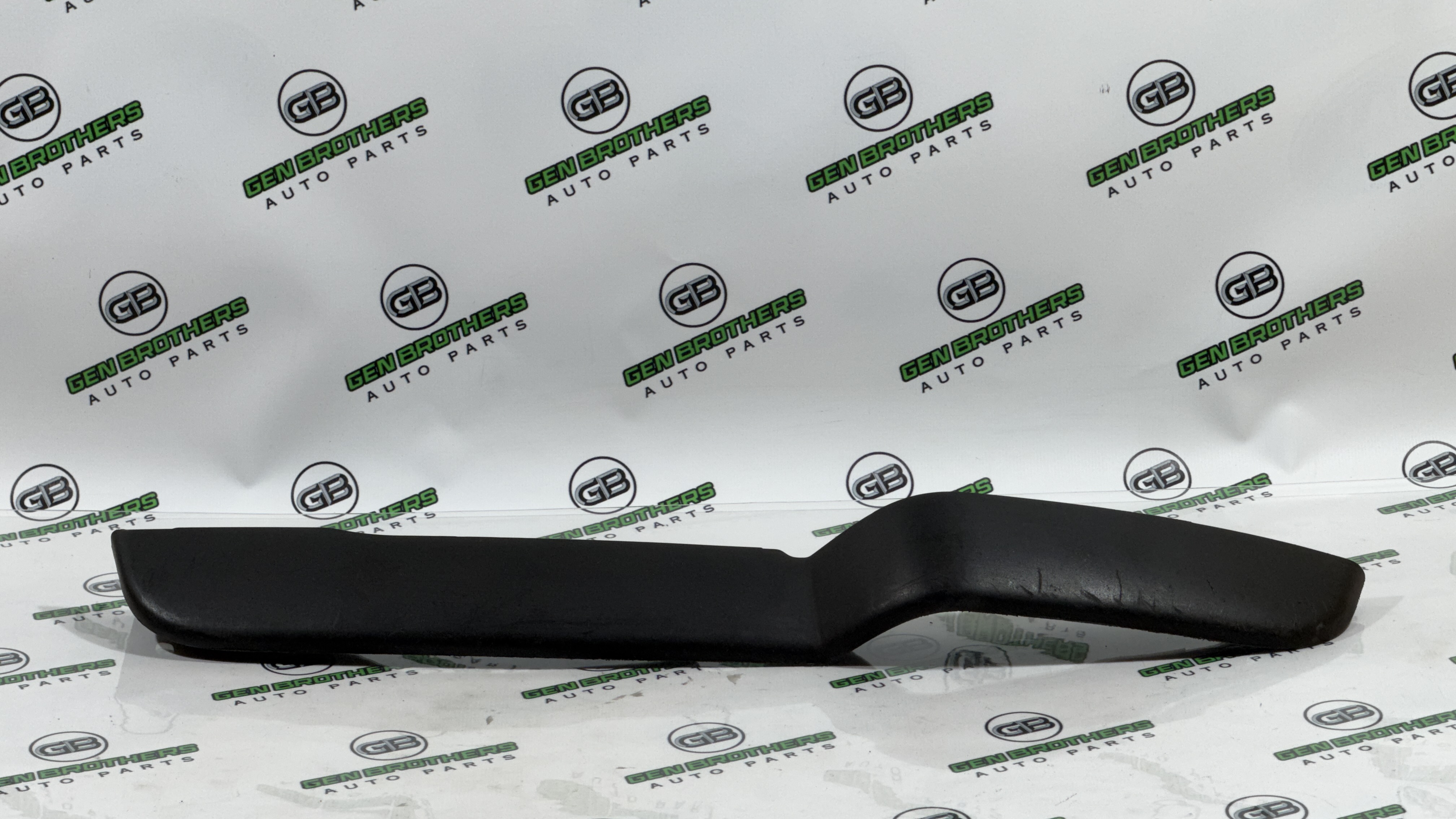 Бризговик Land Rover Range Rover Sport L320 2005