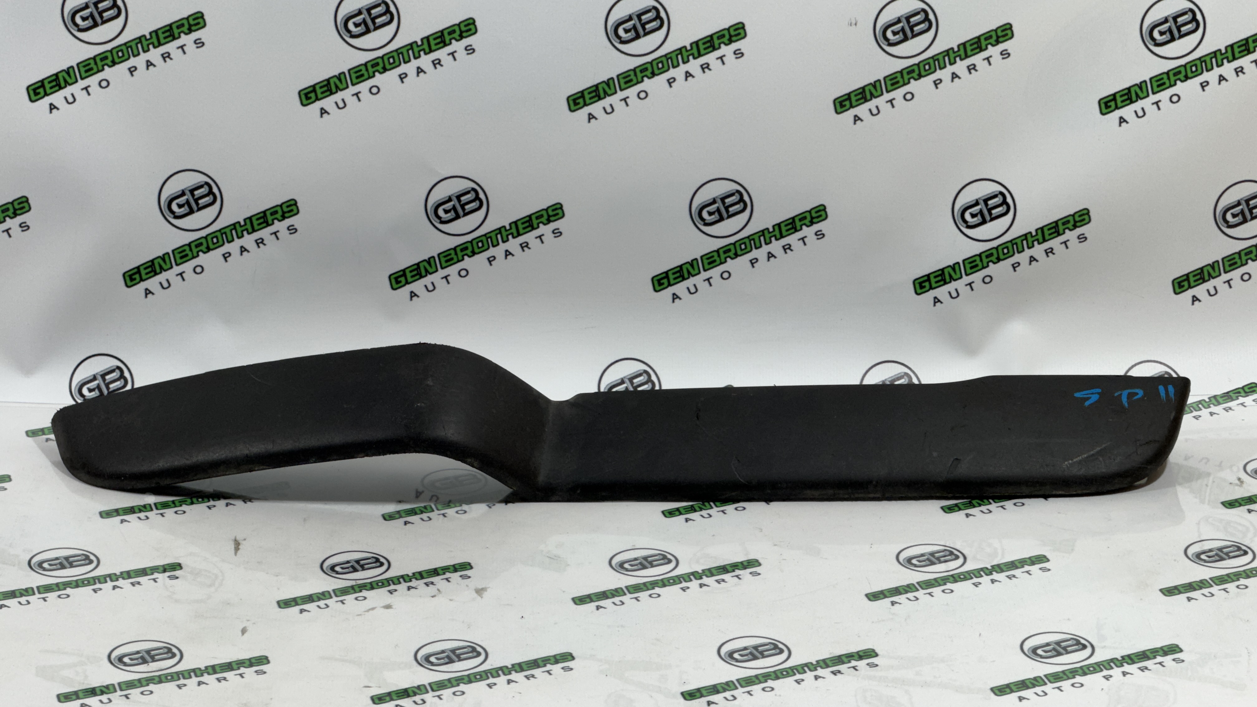 Бризговик Land Rover Range Rover Sport L320 2005
