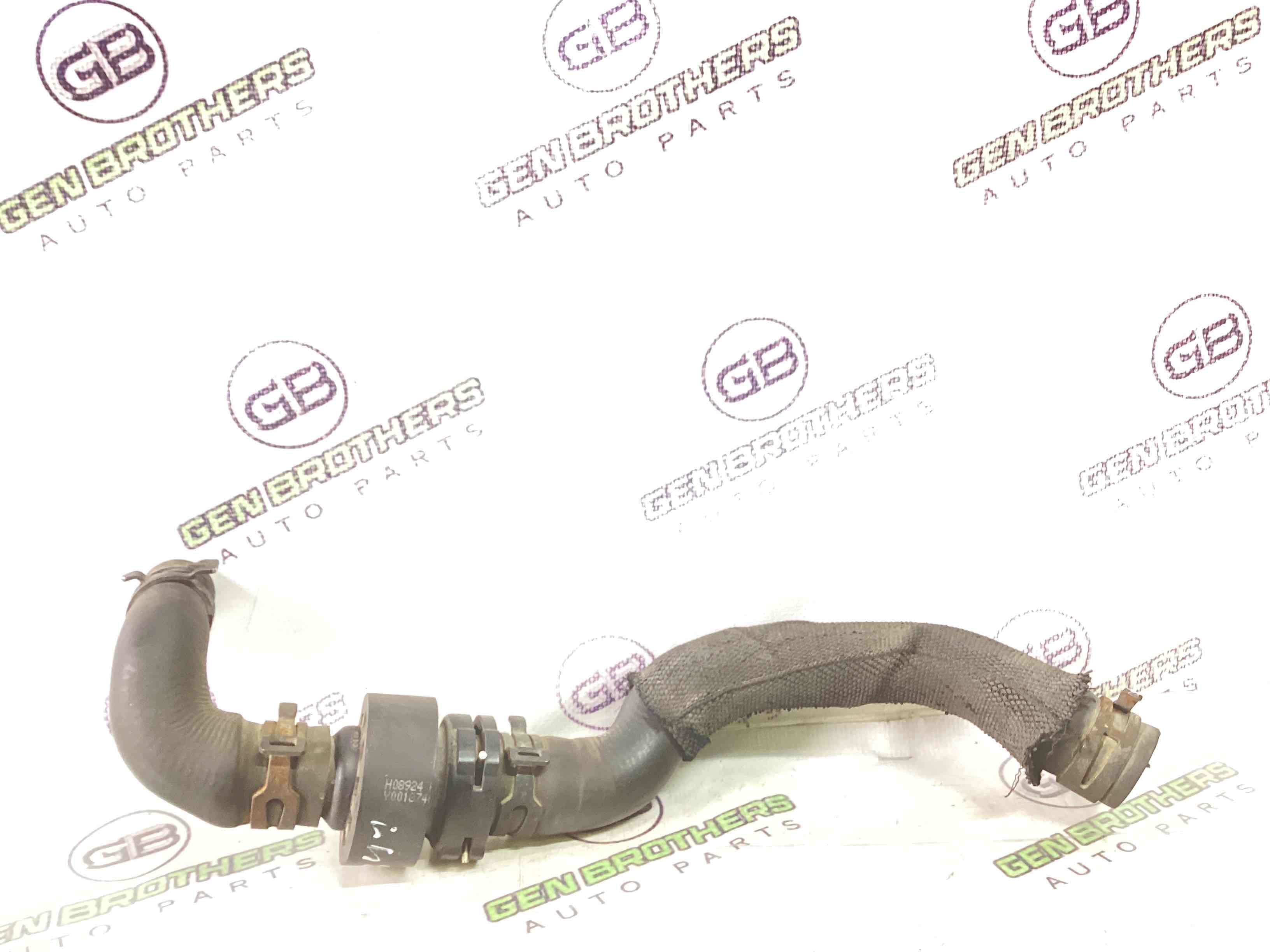 Патрубок трубопровід, шланг