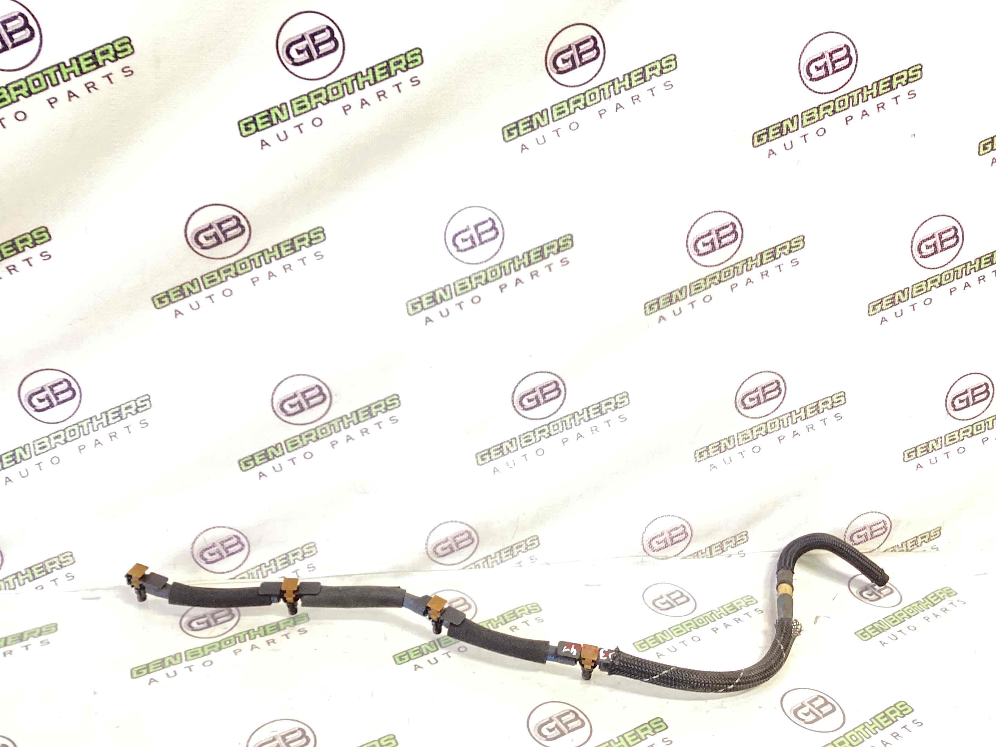 Трубка паливна