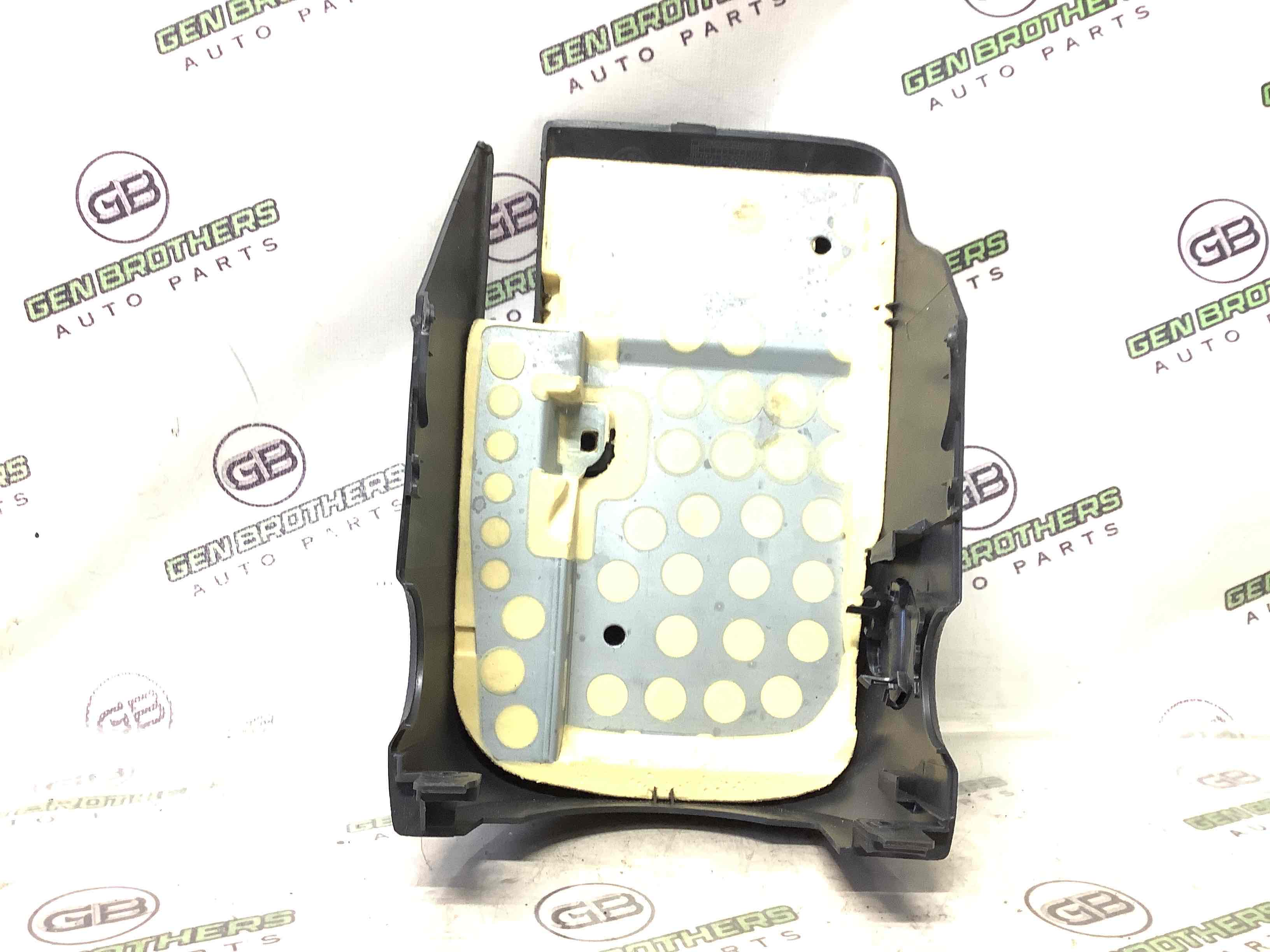 Оздоблення керма та кермової колонки