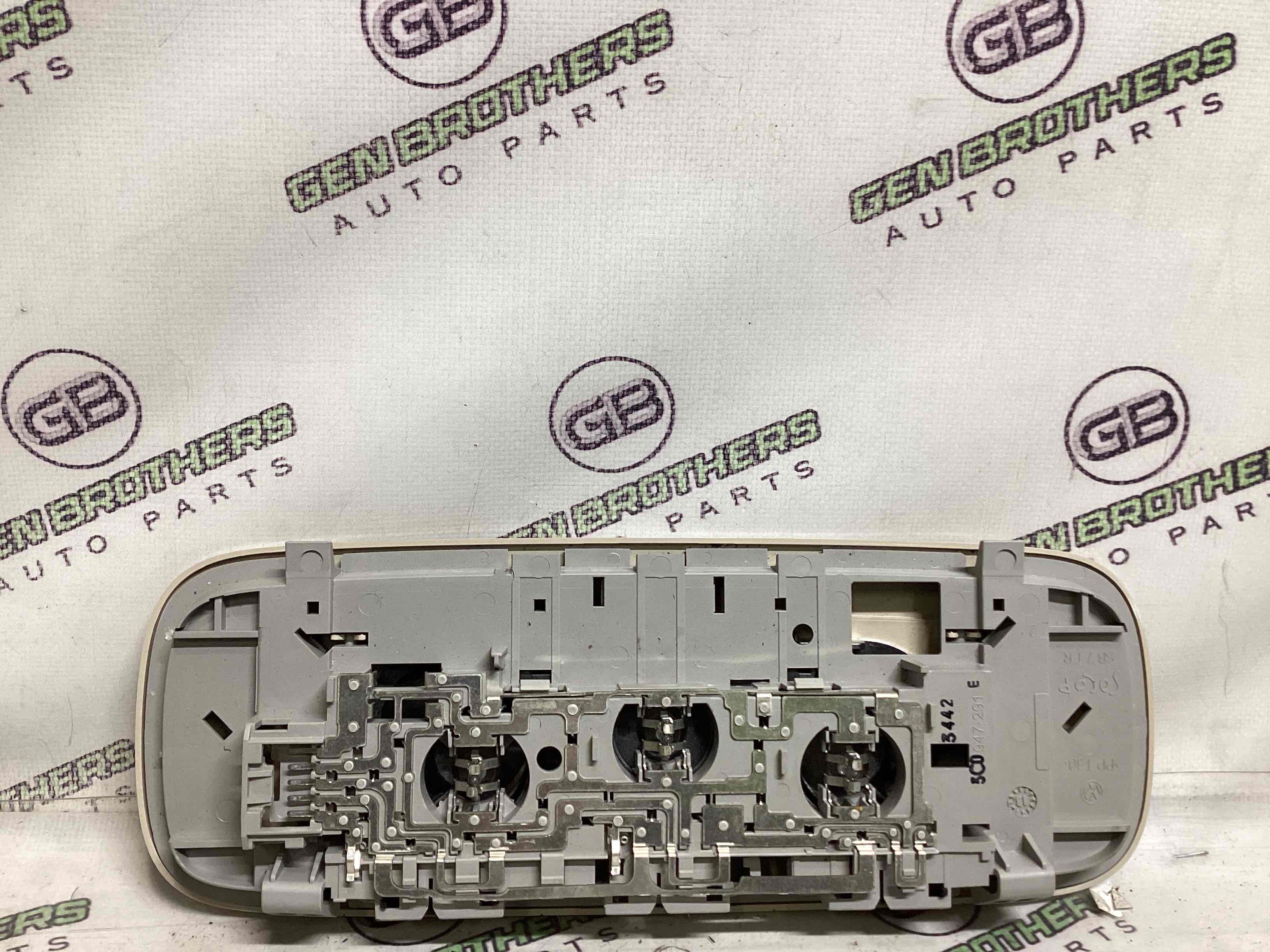 Ліхтар салонний, плафон