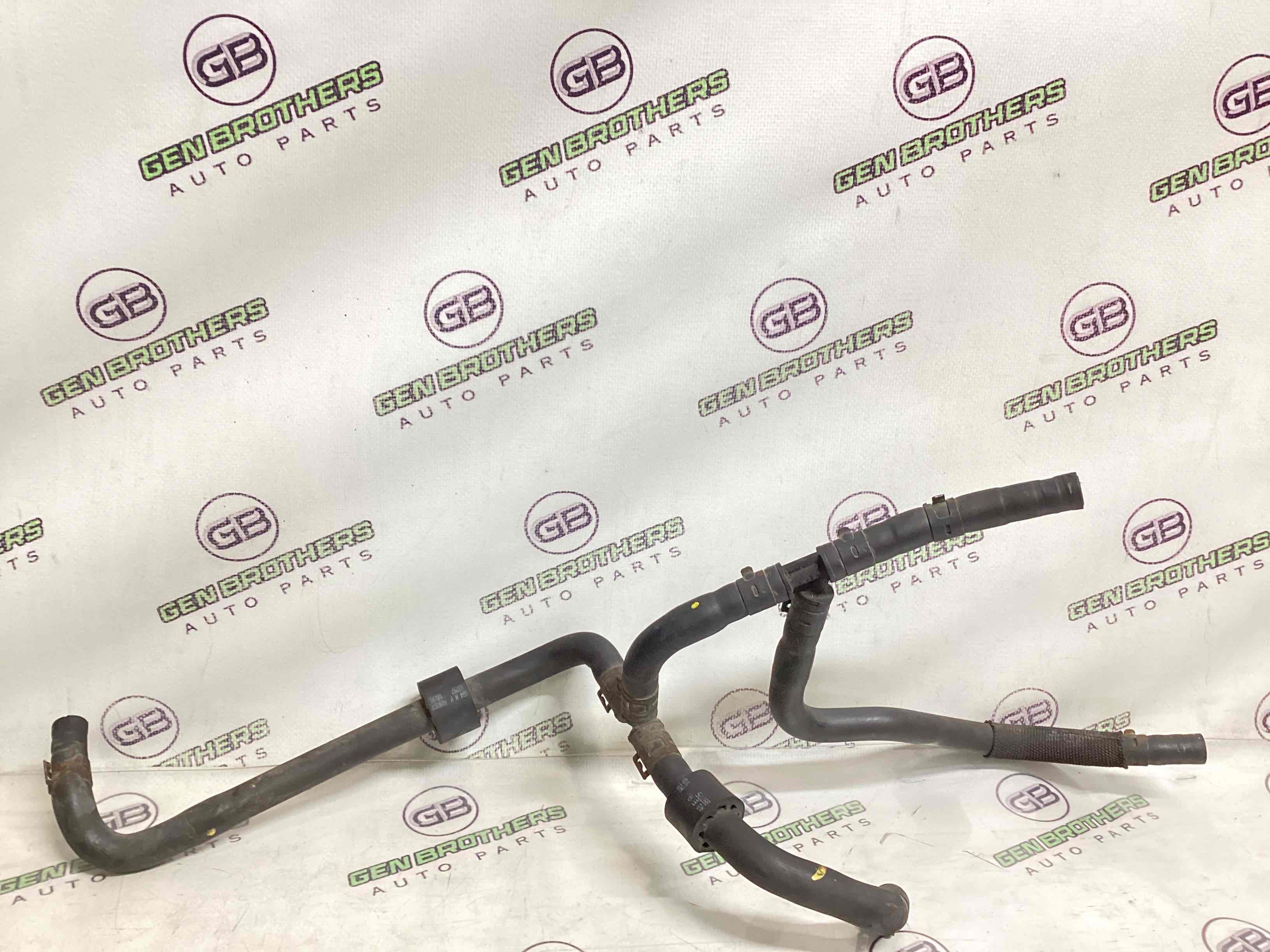 Патрубок трубопровід, шланг