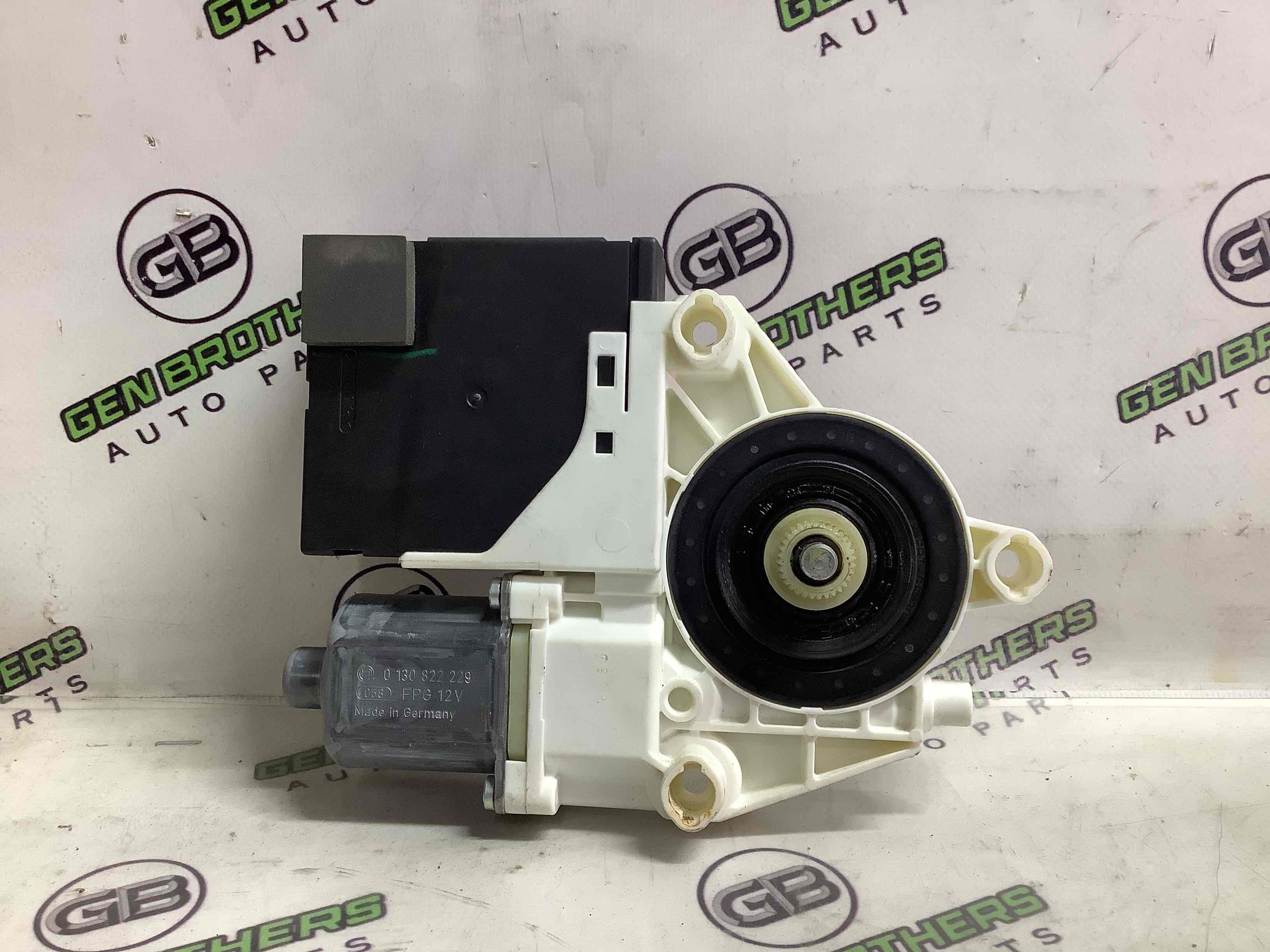 Моторчик склопідйомника