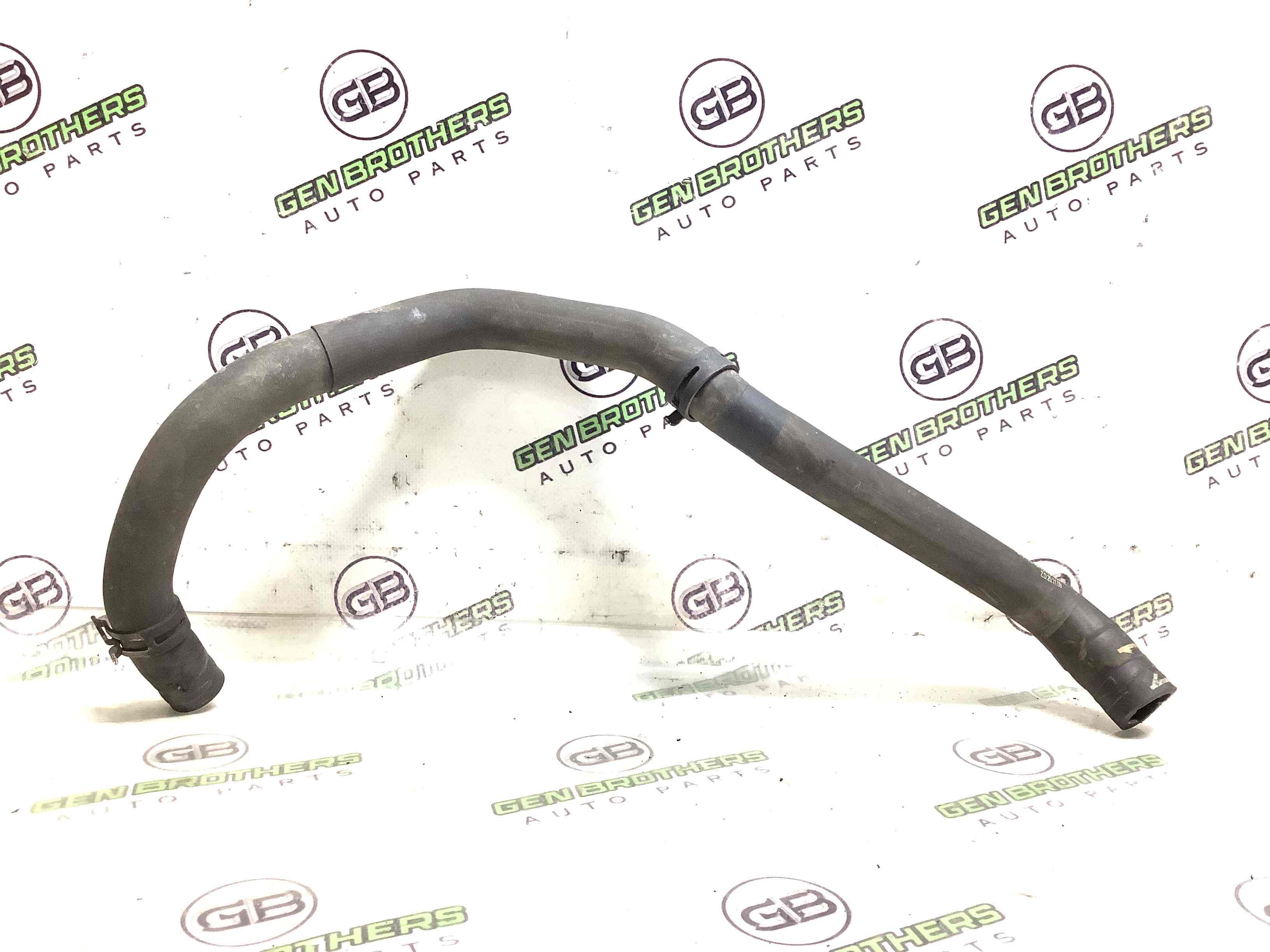 Патрубок трубопровід, шланг