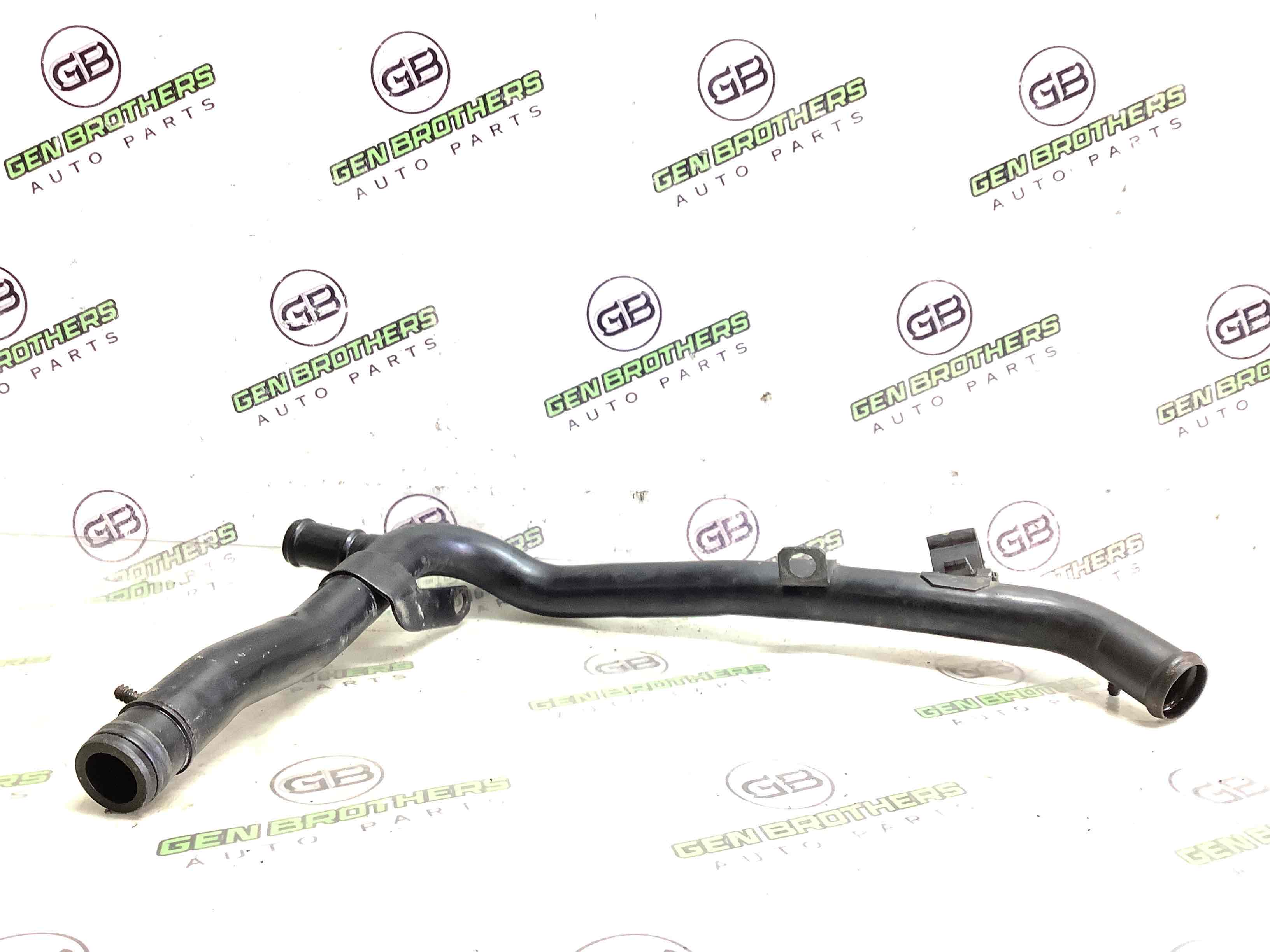 Патрубок трубопровід, шланг