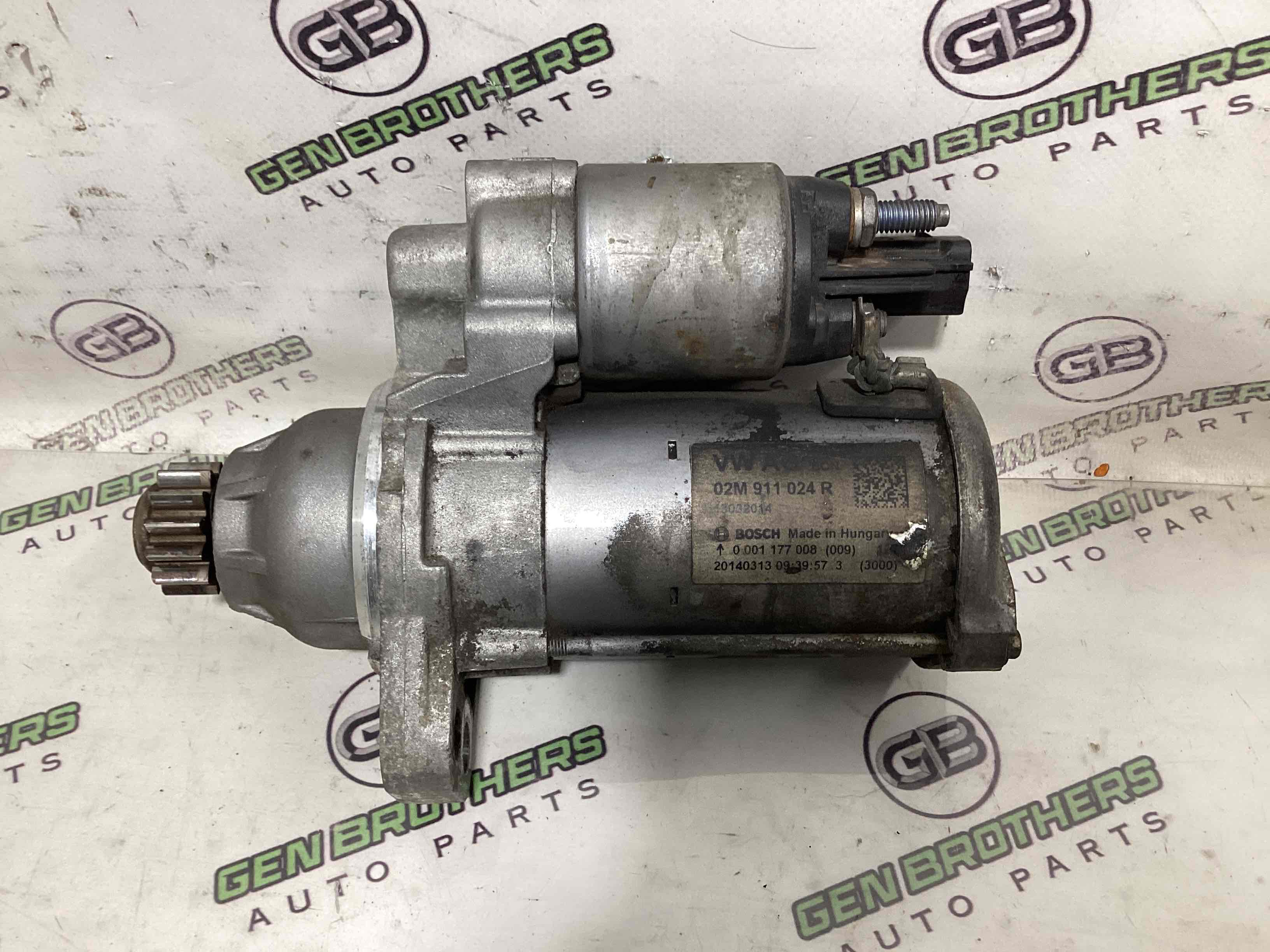 Стартер, кронштейн стартера