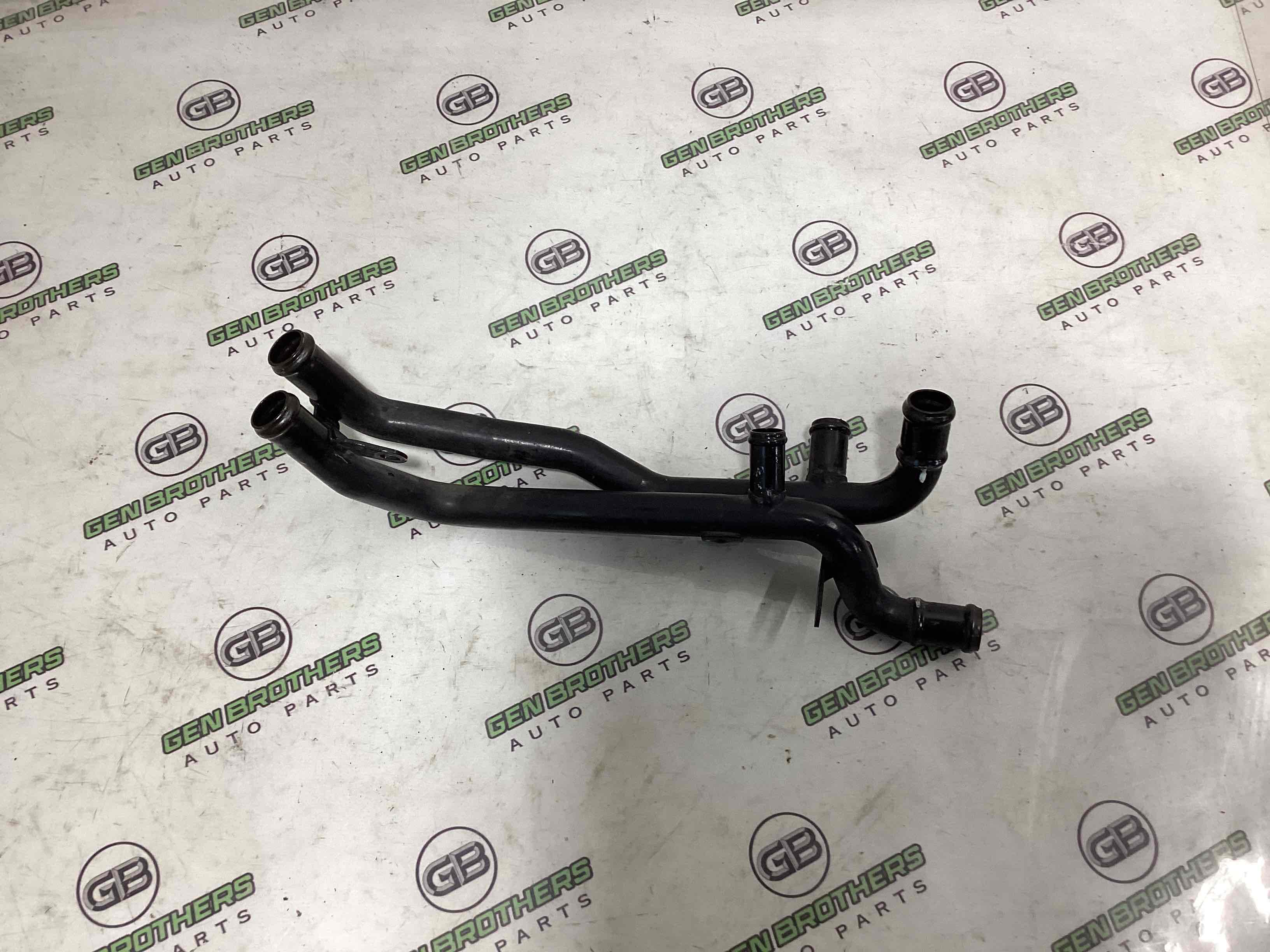 Патрубок трубопровід, шланг