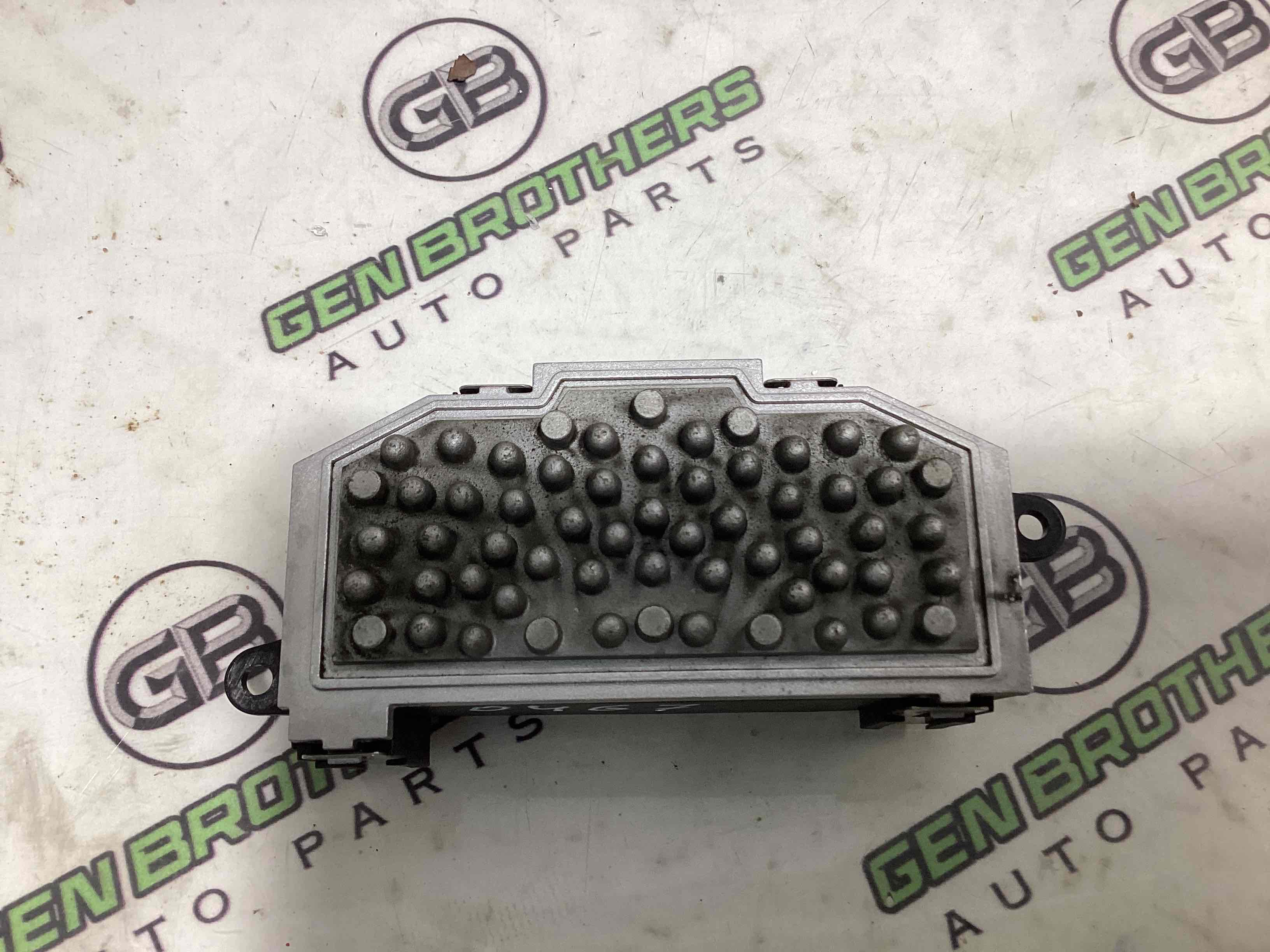 Резистор пічки