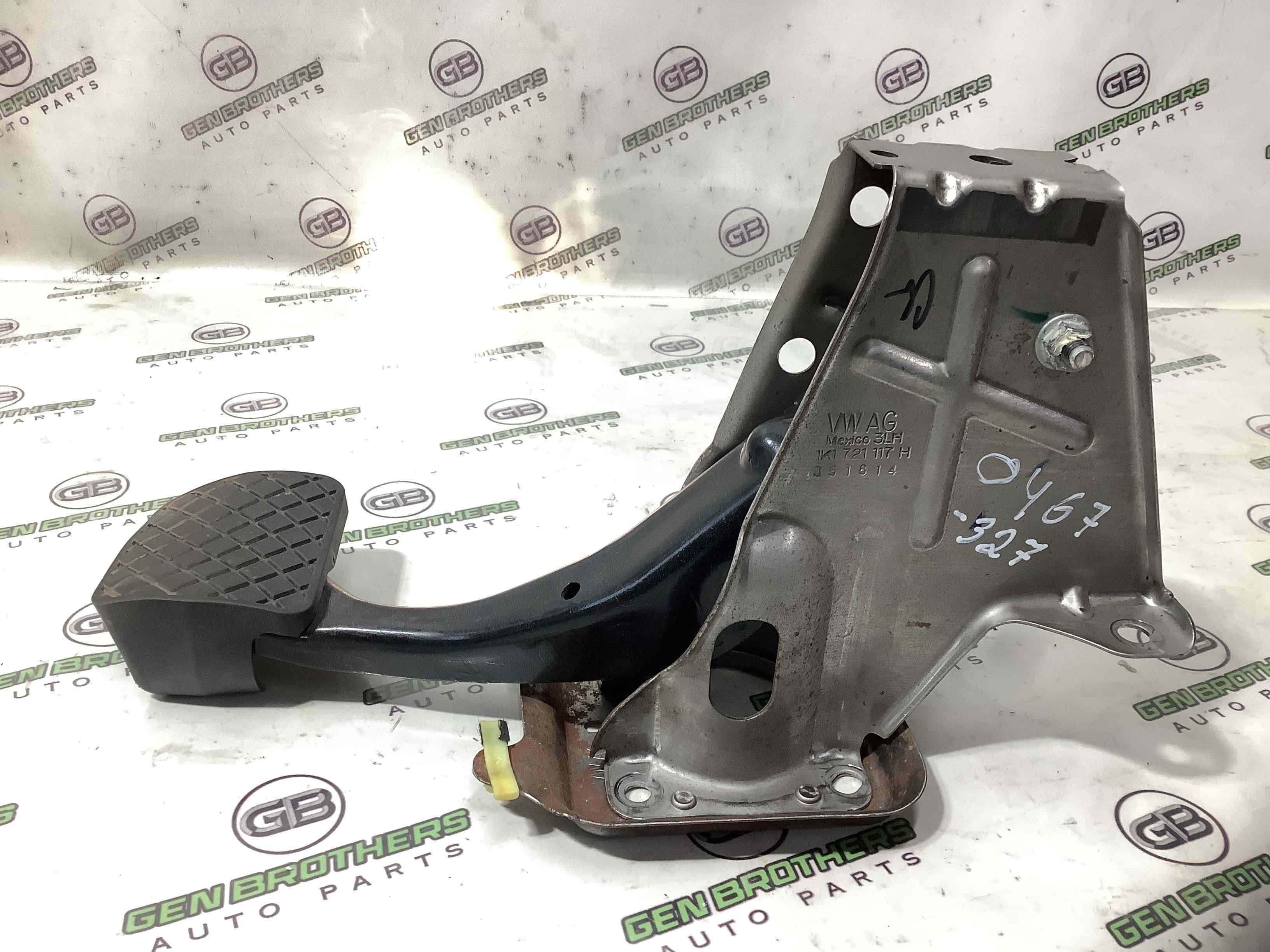 Педаль гальма