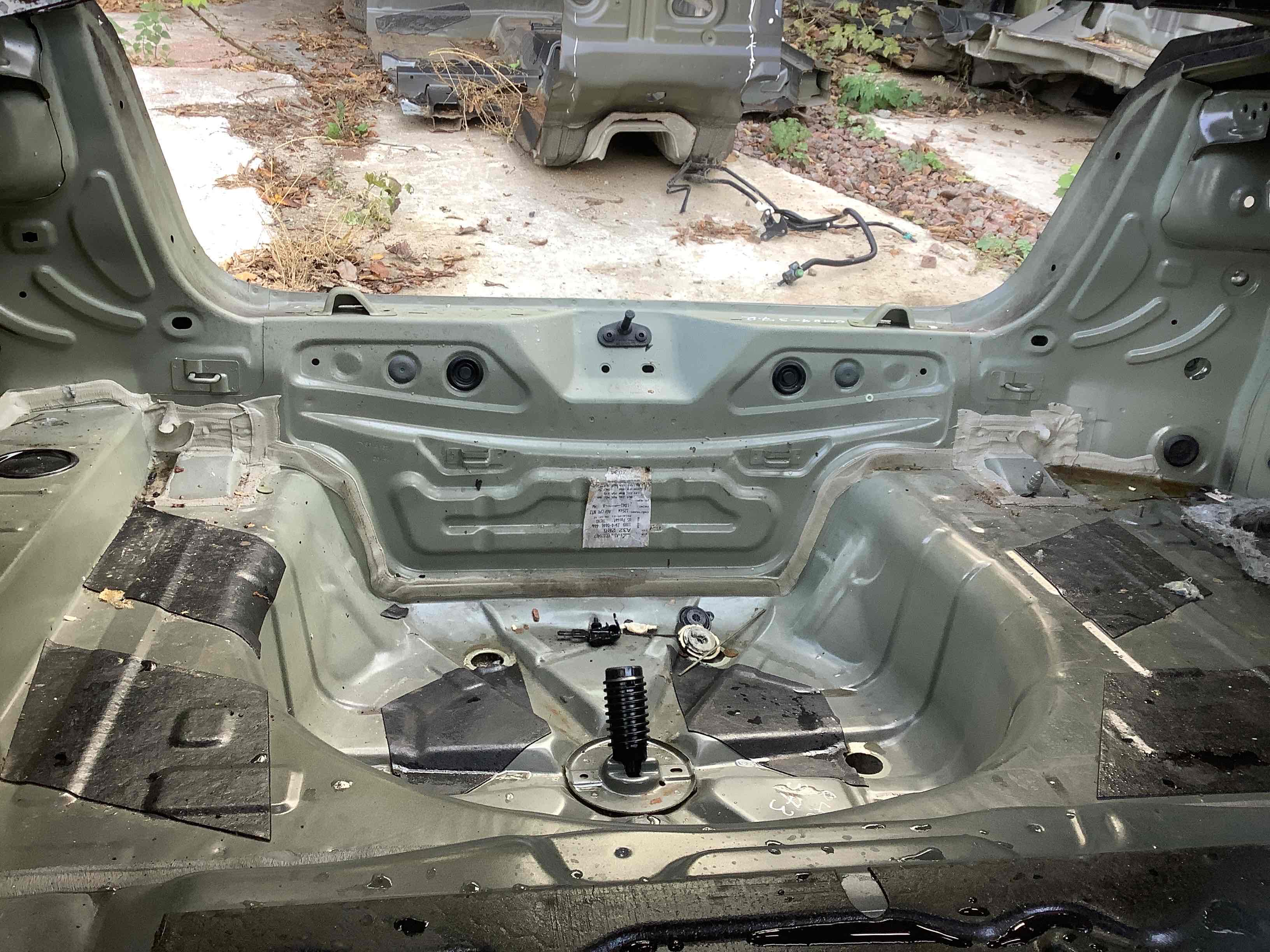 Задня панель