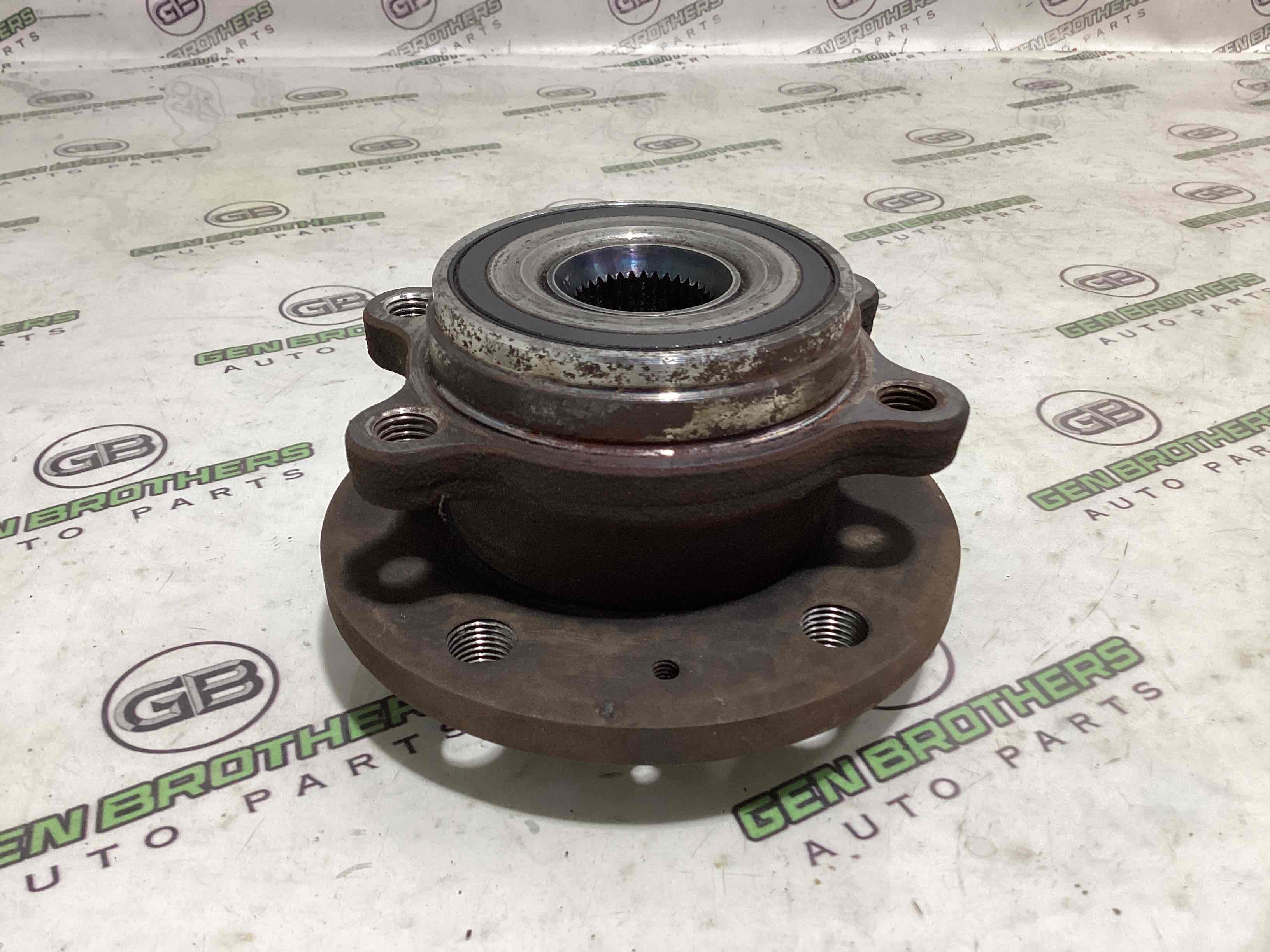 Ступиця передня