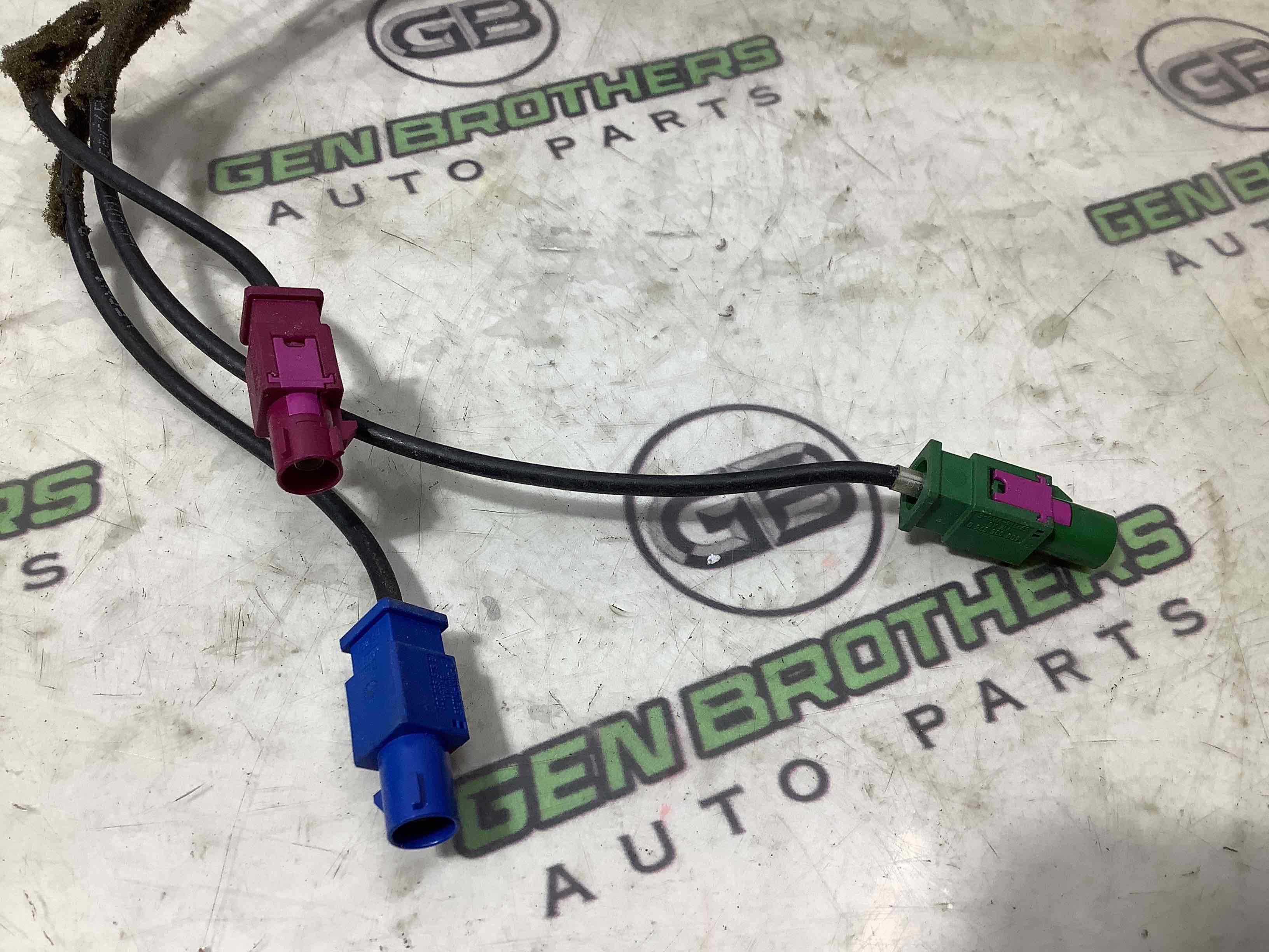 Антена, підсилювач антени